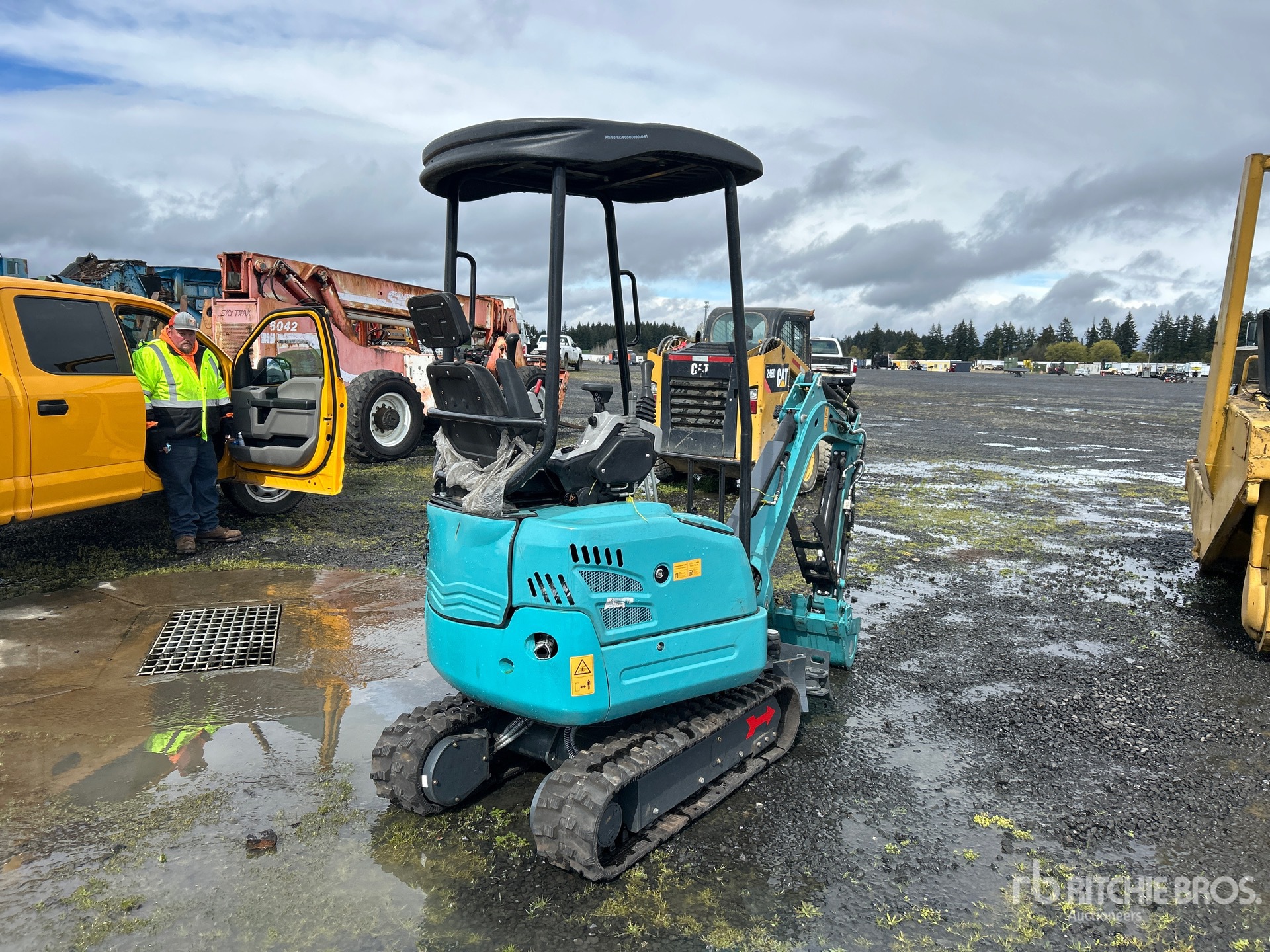 General Appearance with Bild, Ecke hinten rechts