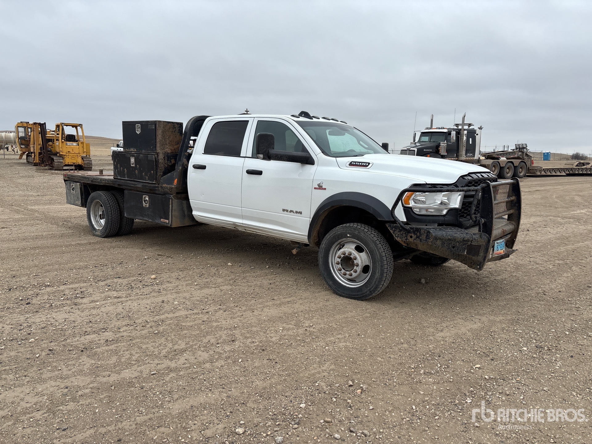 General Appearance with Foto, angolo anteriore destro