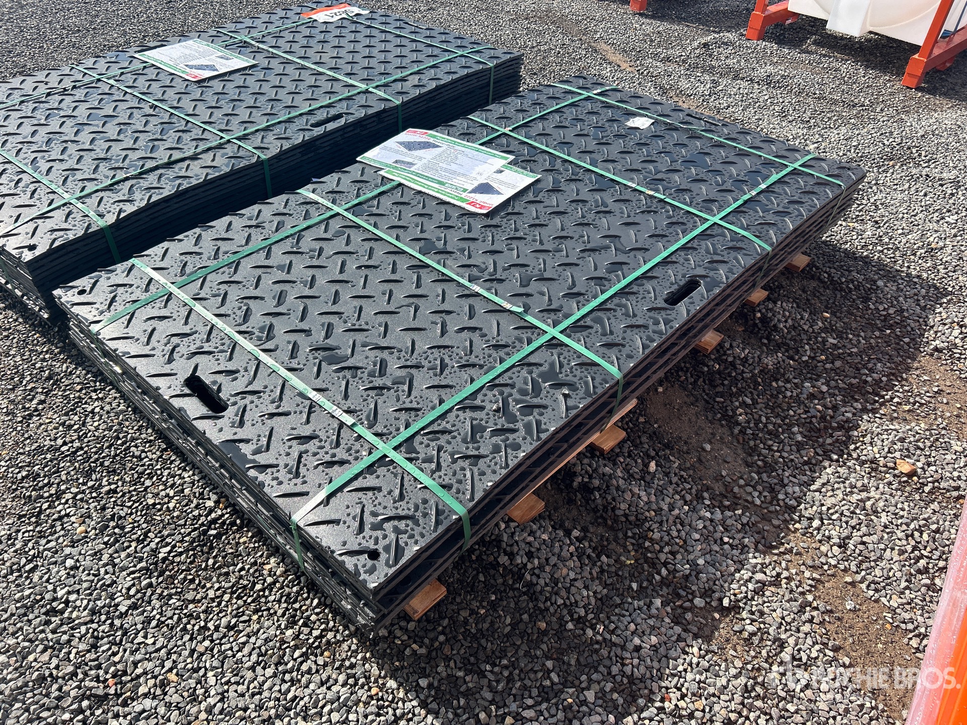 General Appearance with Imagen: esquina trasera izquierda