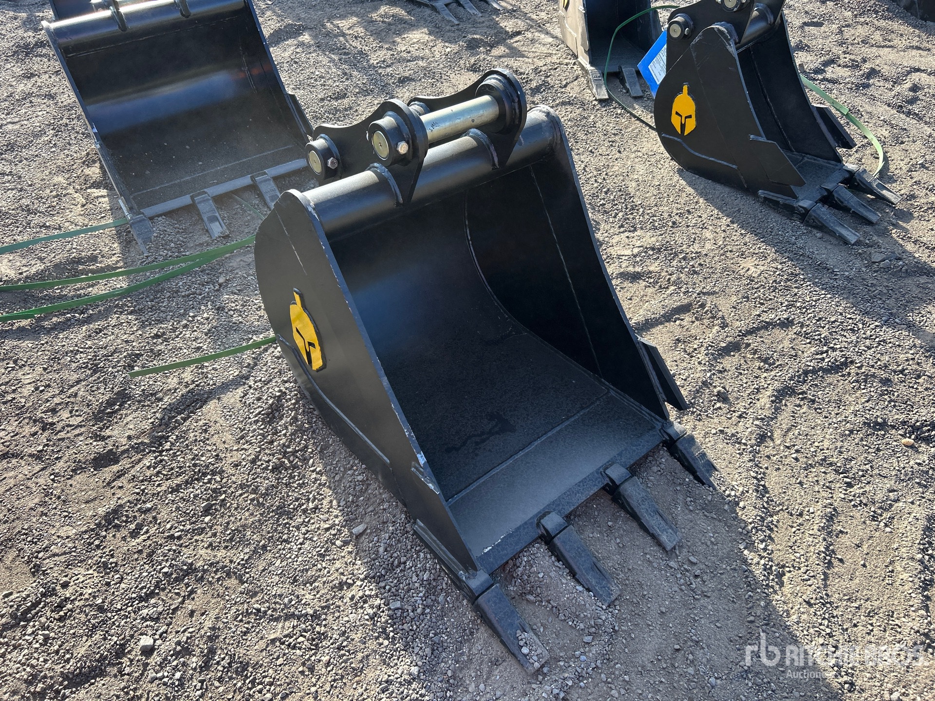 Aspect général with Image, coin avant droit