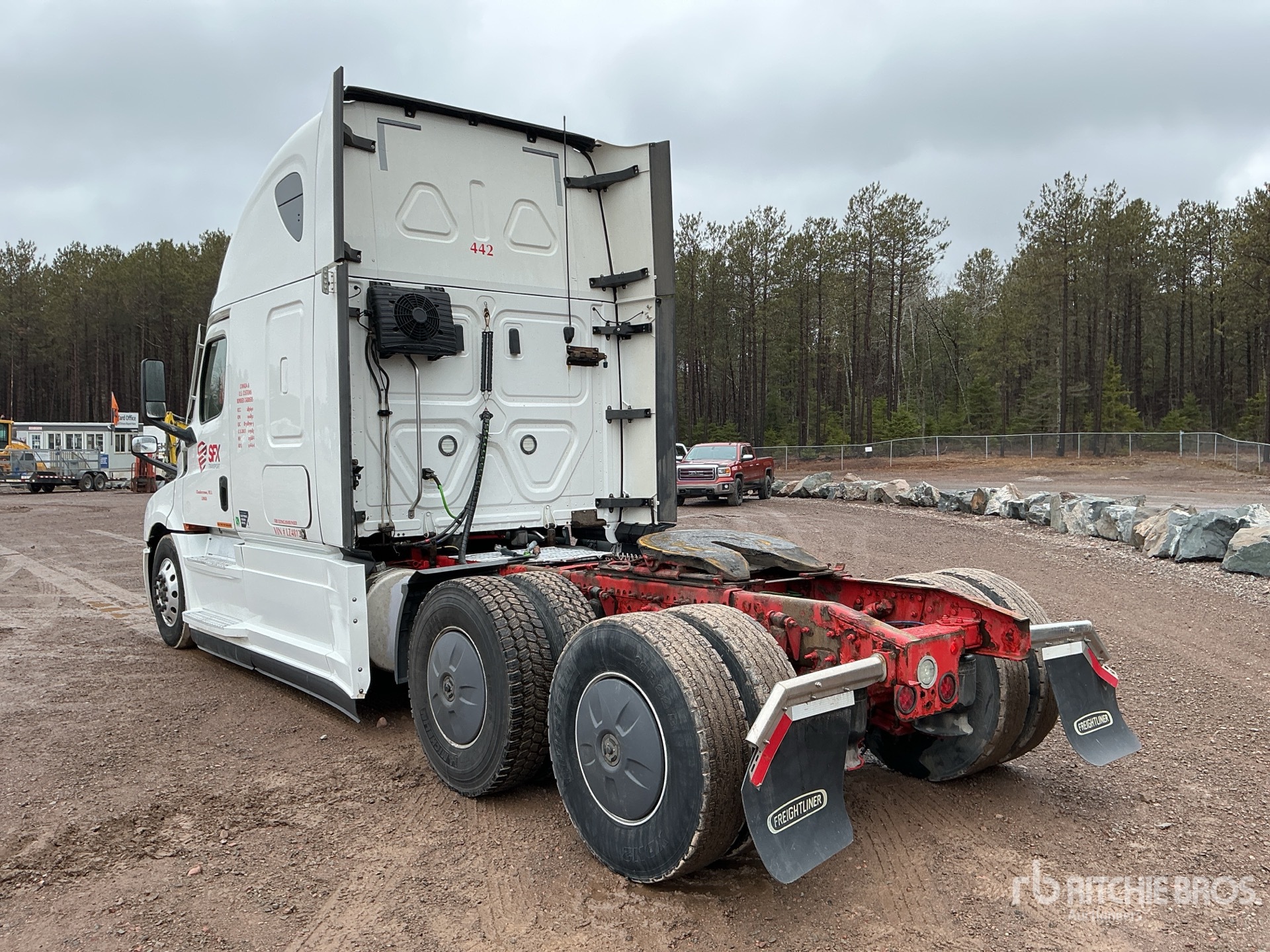 General Appearance with Imagen: esquina trasera izquierda