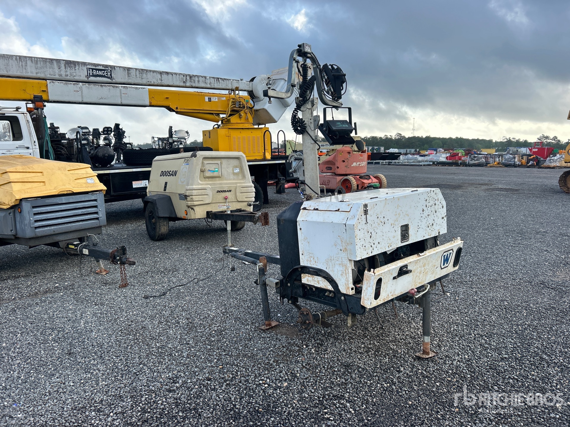 Aspect général with Image, coin arrière gauche