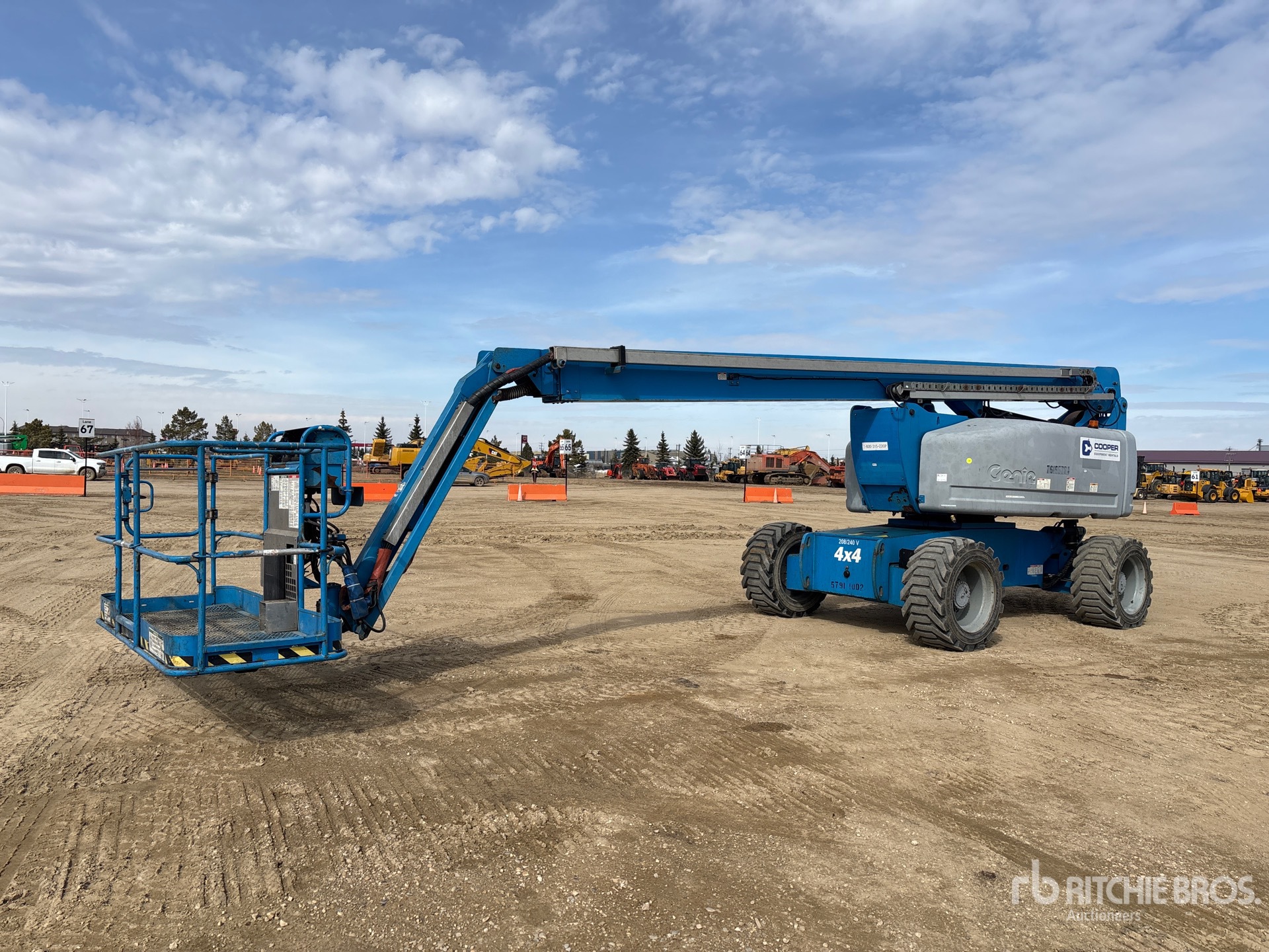 General Appearance with Featured Photo