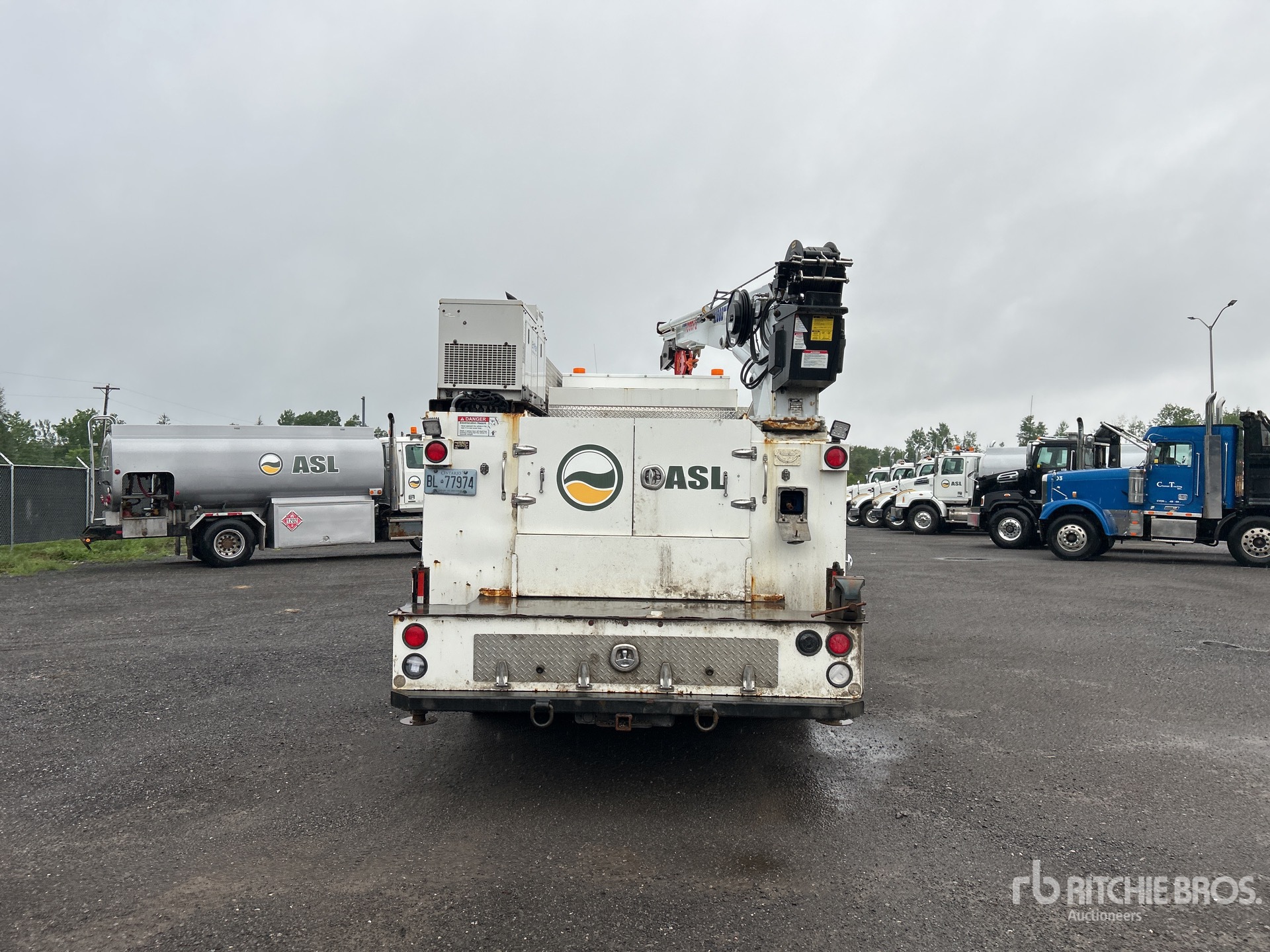 2022 Freightliner M2 106