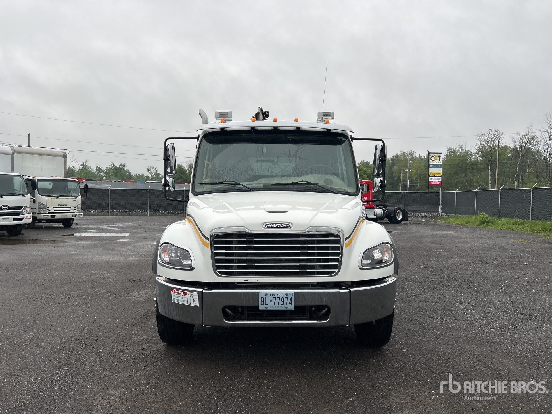 2022 Freightliner M2 106