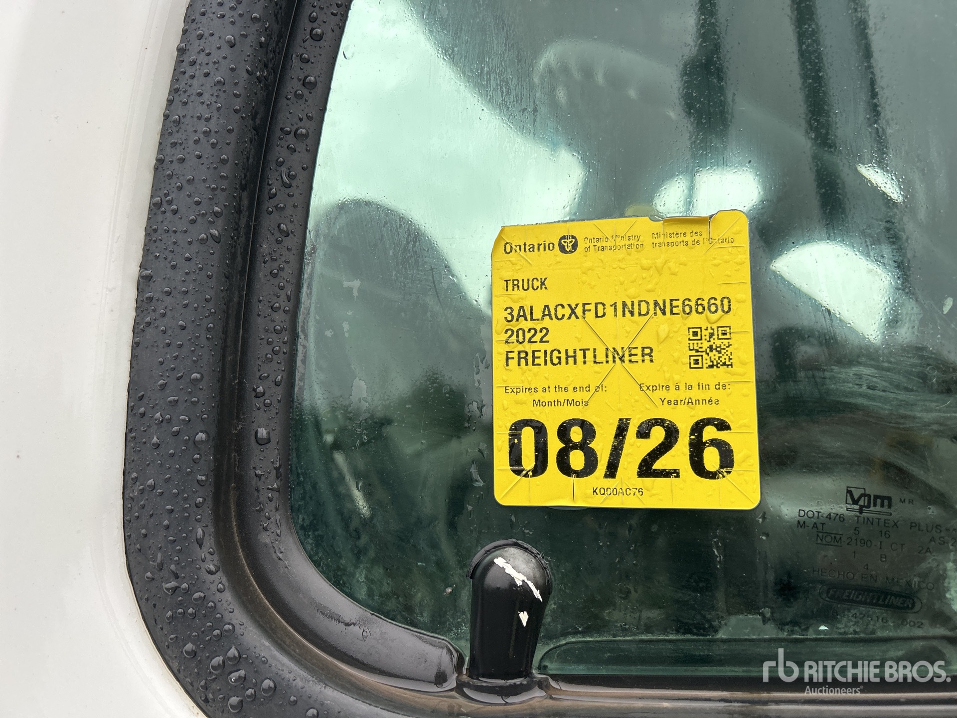 2022 Freightliner M2 106