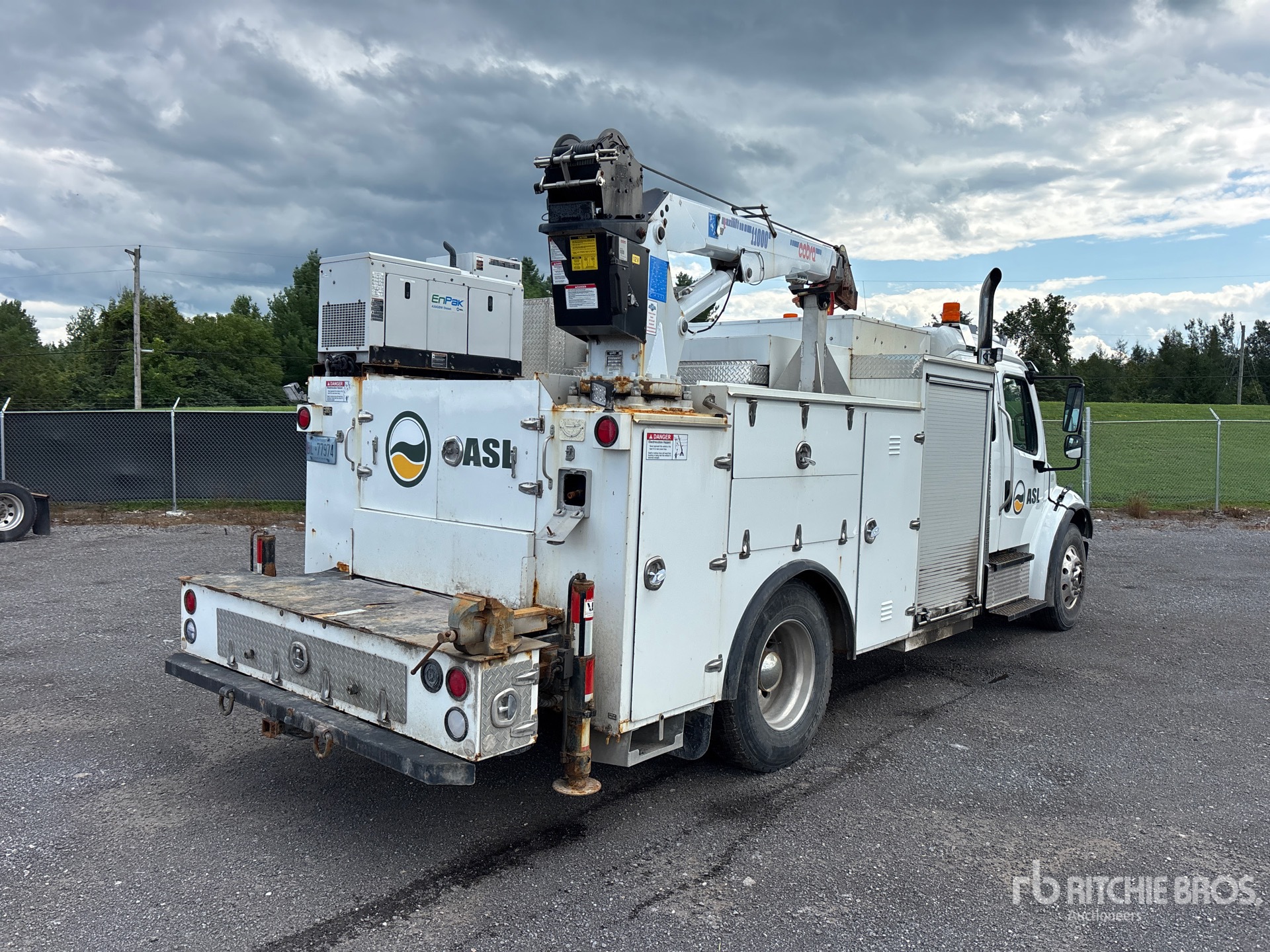 2022 Freightliner M2 106