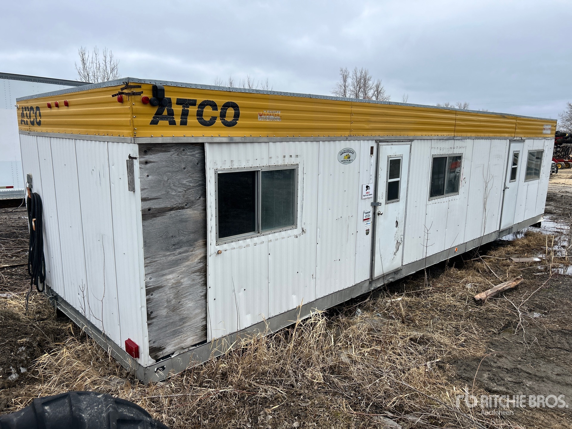 General Appearance with Image, coin arrière droit