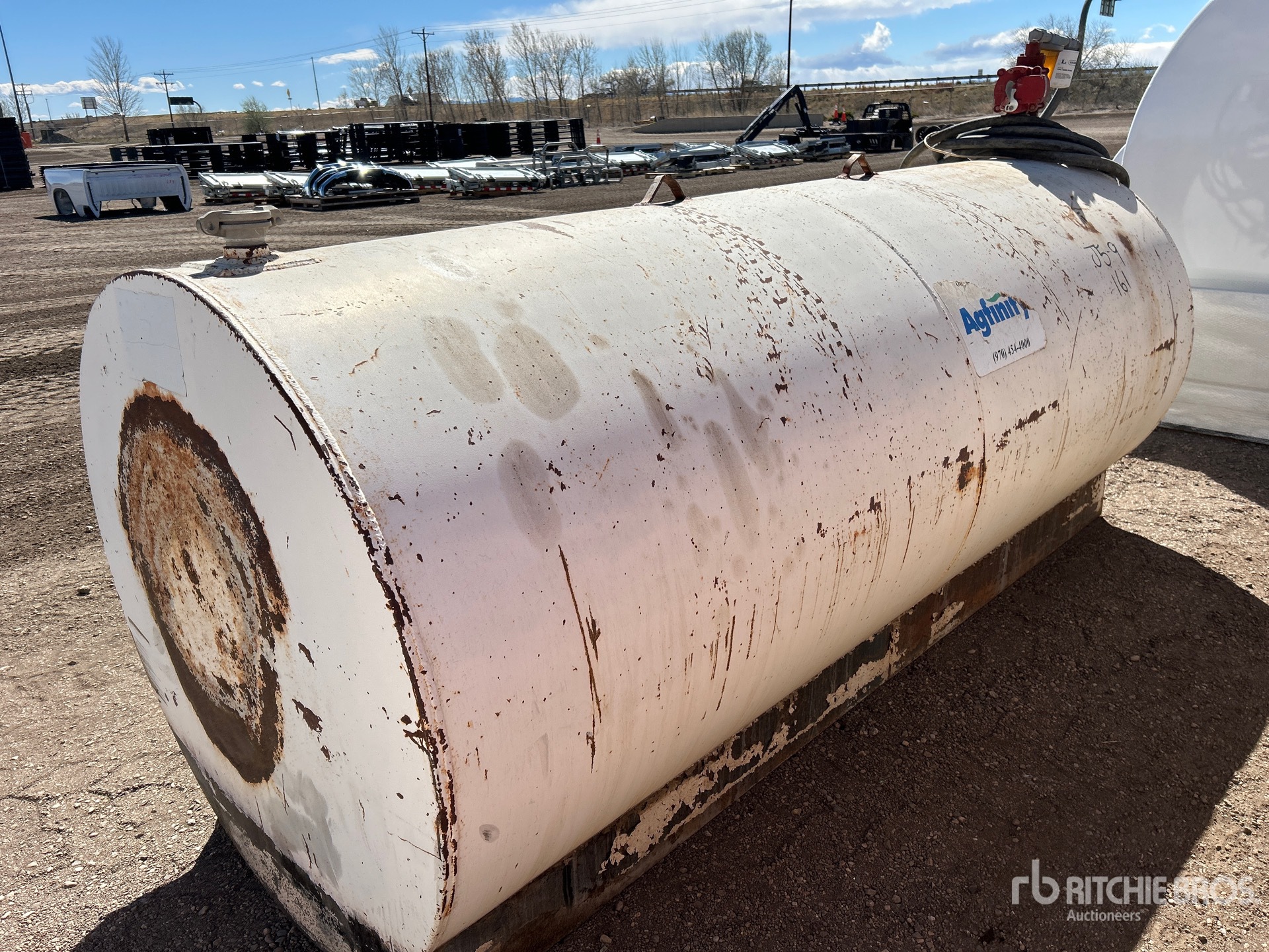 General Appearance with Foto, angolo posteriore sinistro