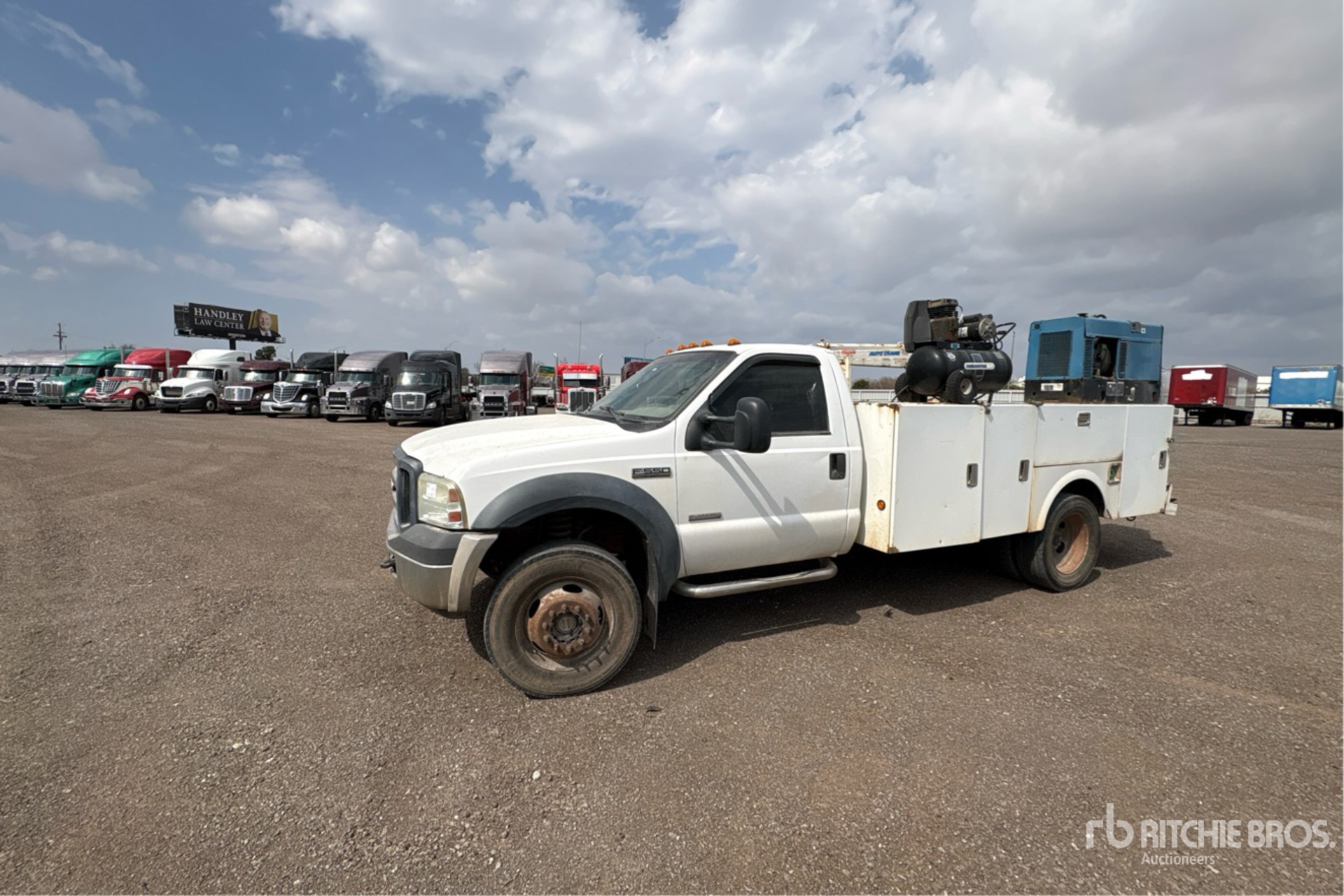 General Appearance with Picture, Left Front Corner