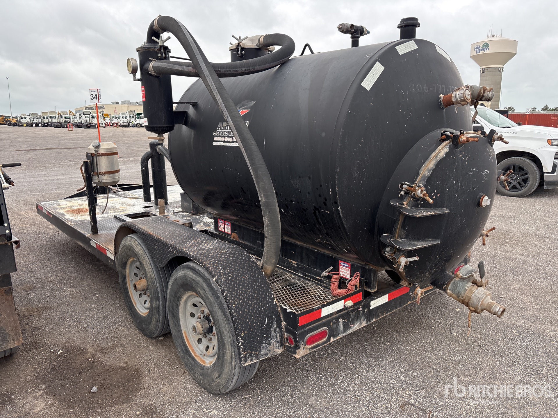 General Appearance with Bild, Ecke hinten links