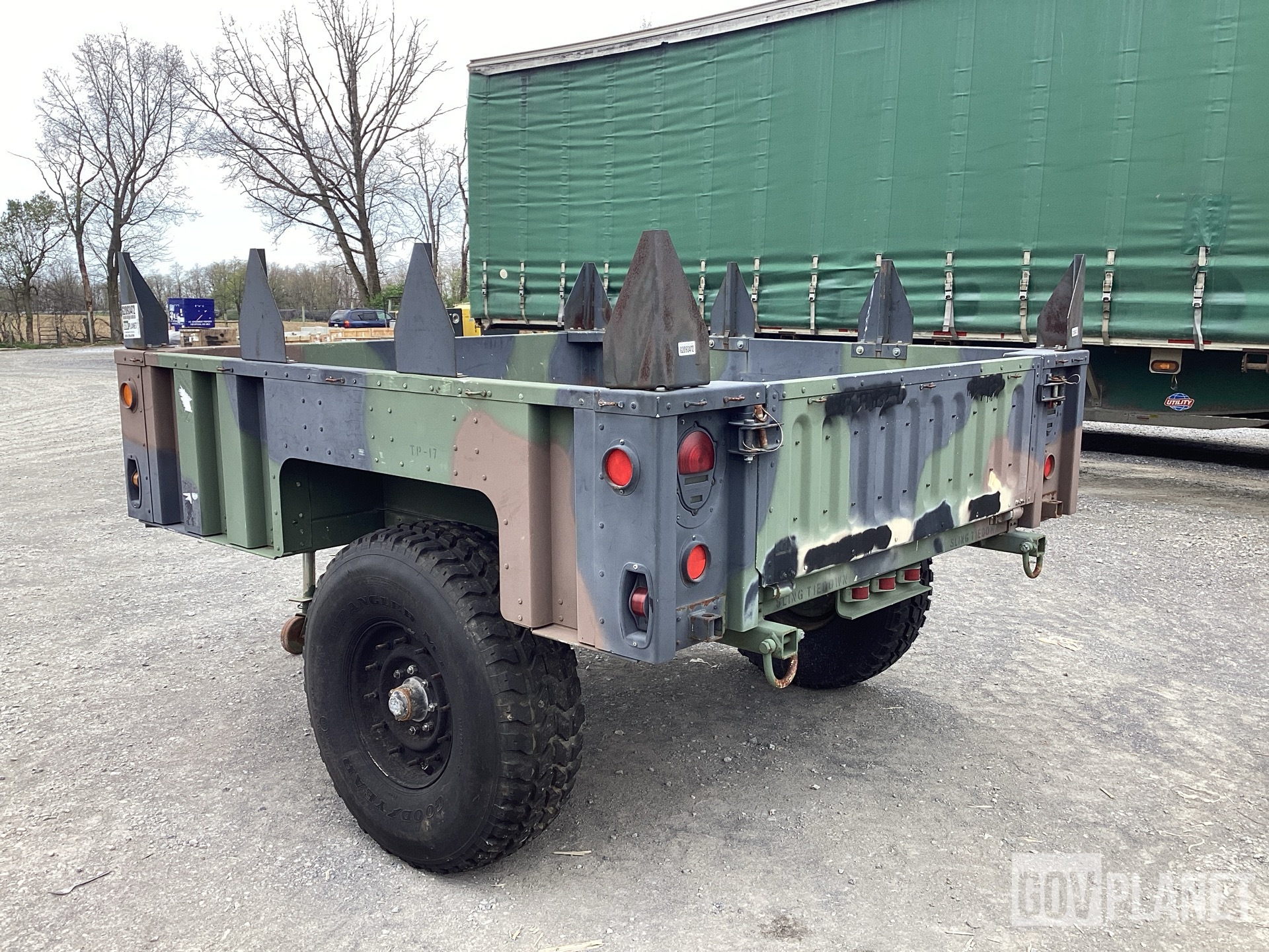 General Appearance with Picture, Left Rear Corner