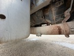 4 Underbody - Truck with Transmisión