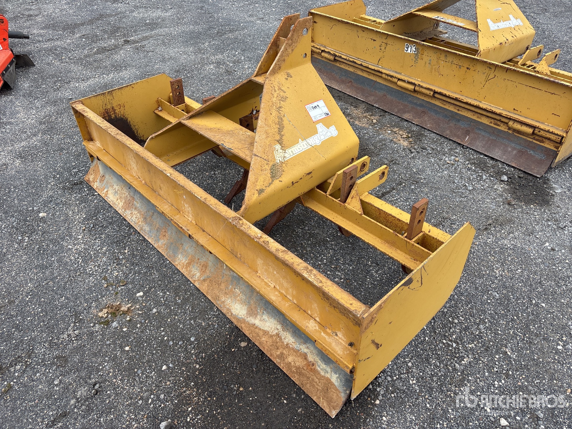 General Appearance with Imagen: esquina trasera derecha