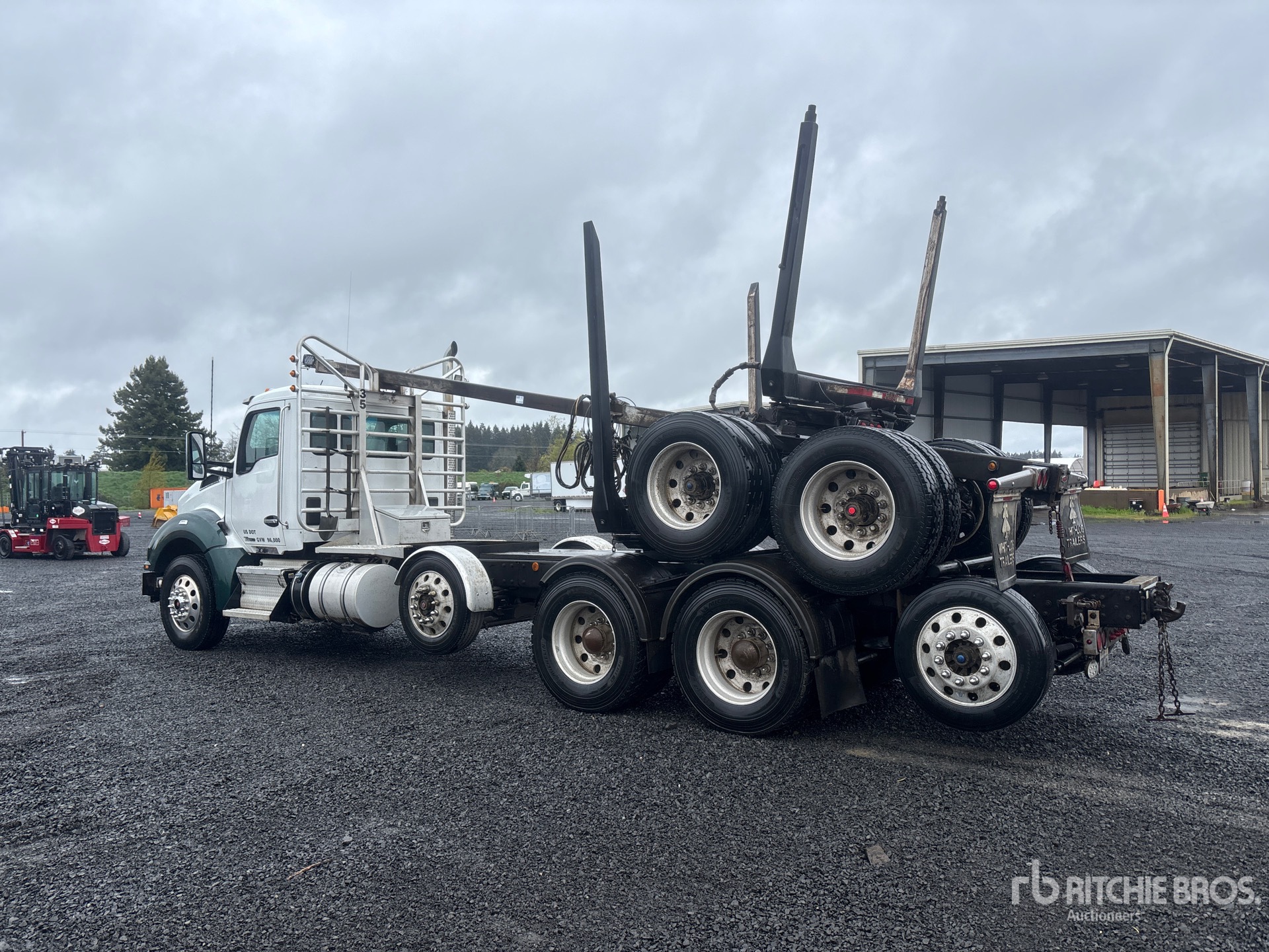 Aspect général with Image, coin arrière gauche