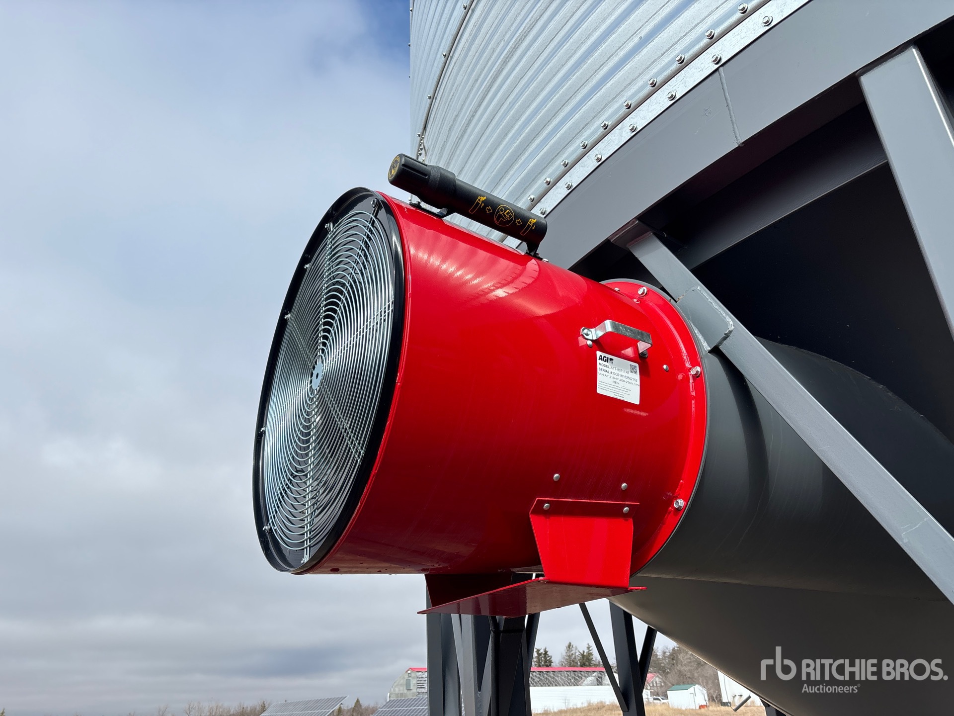 General Appearance with Featured Photo