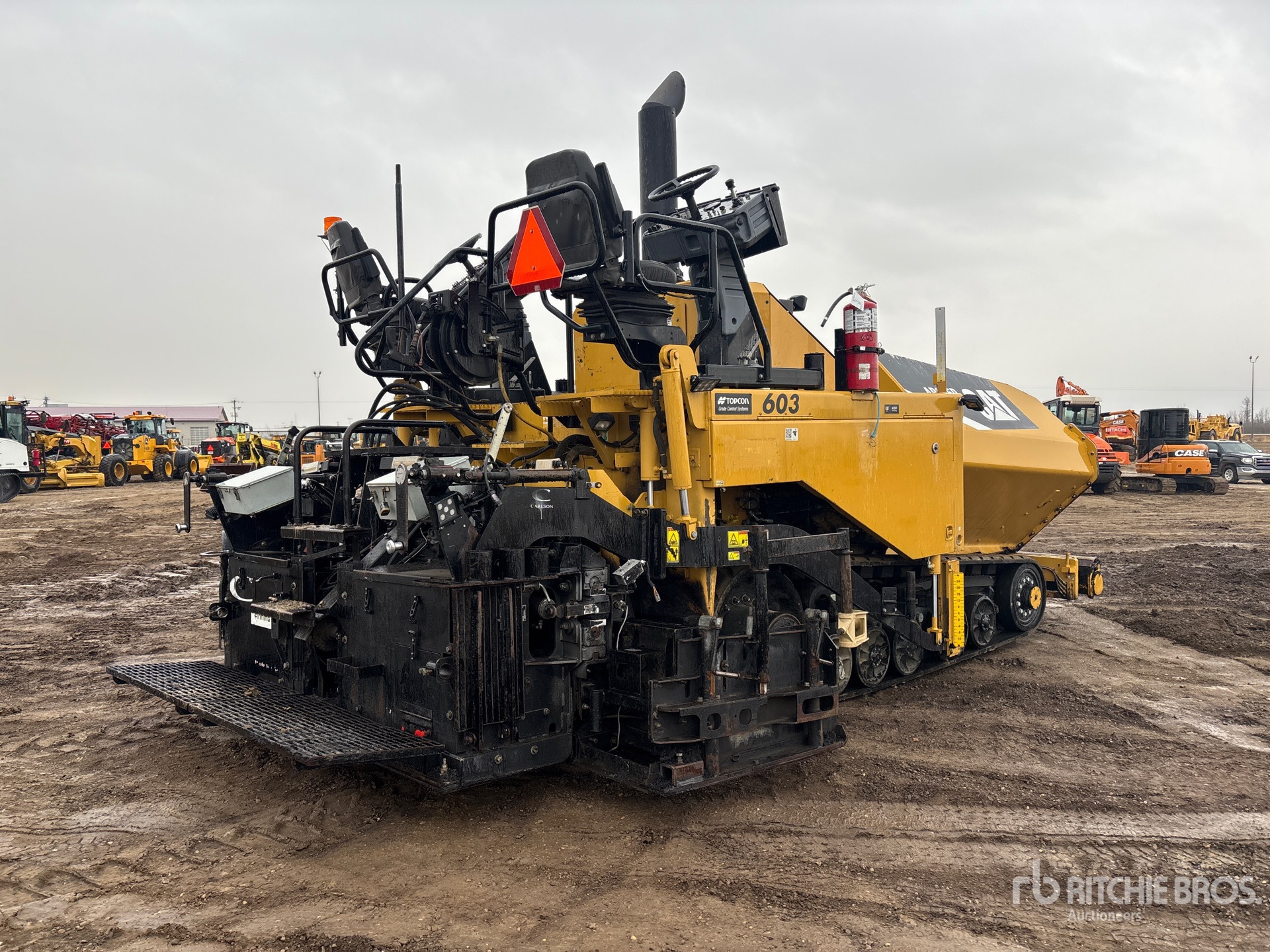 Aspect général with Image, coin arrière droit