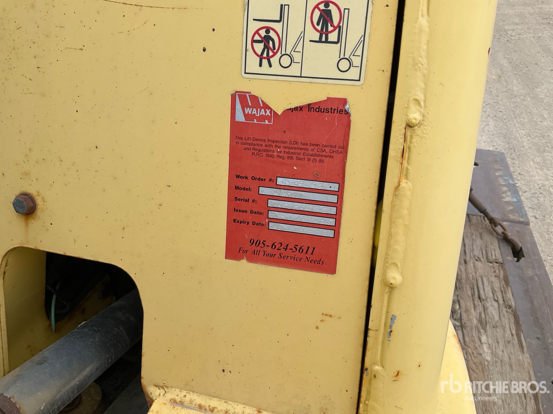Photo of a 2005 Hyster H80-XM