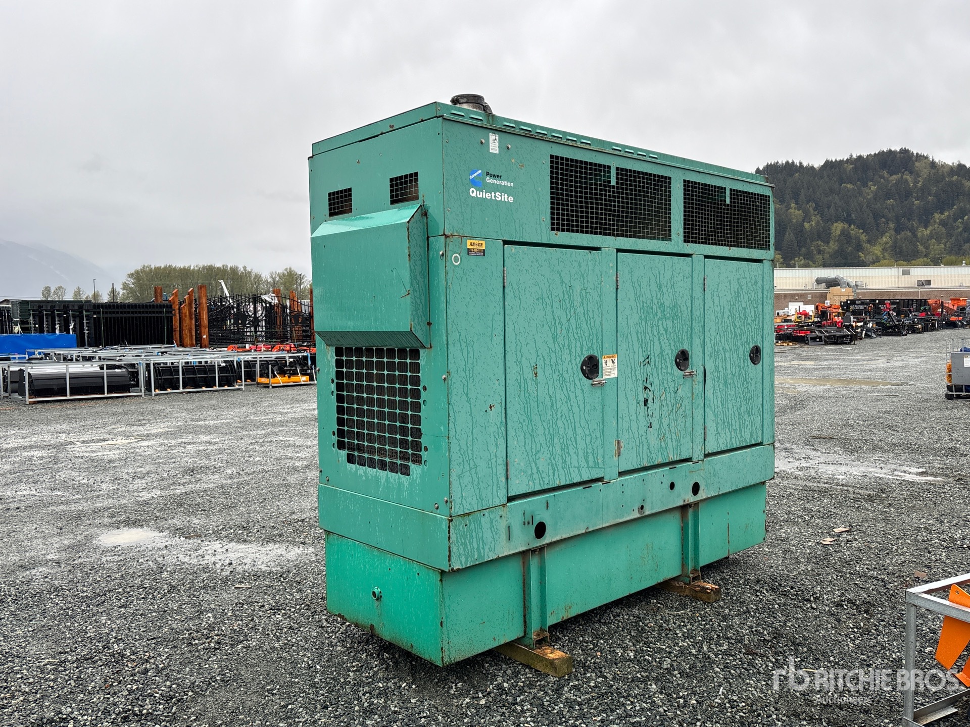 General Appearance with Picture, Right Rear Corner