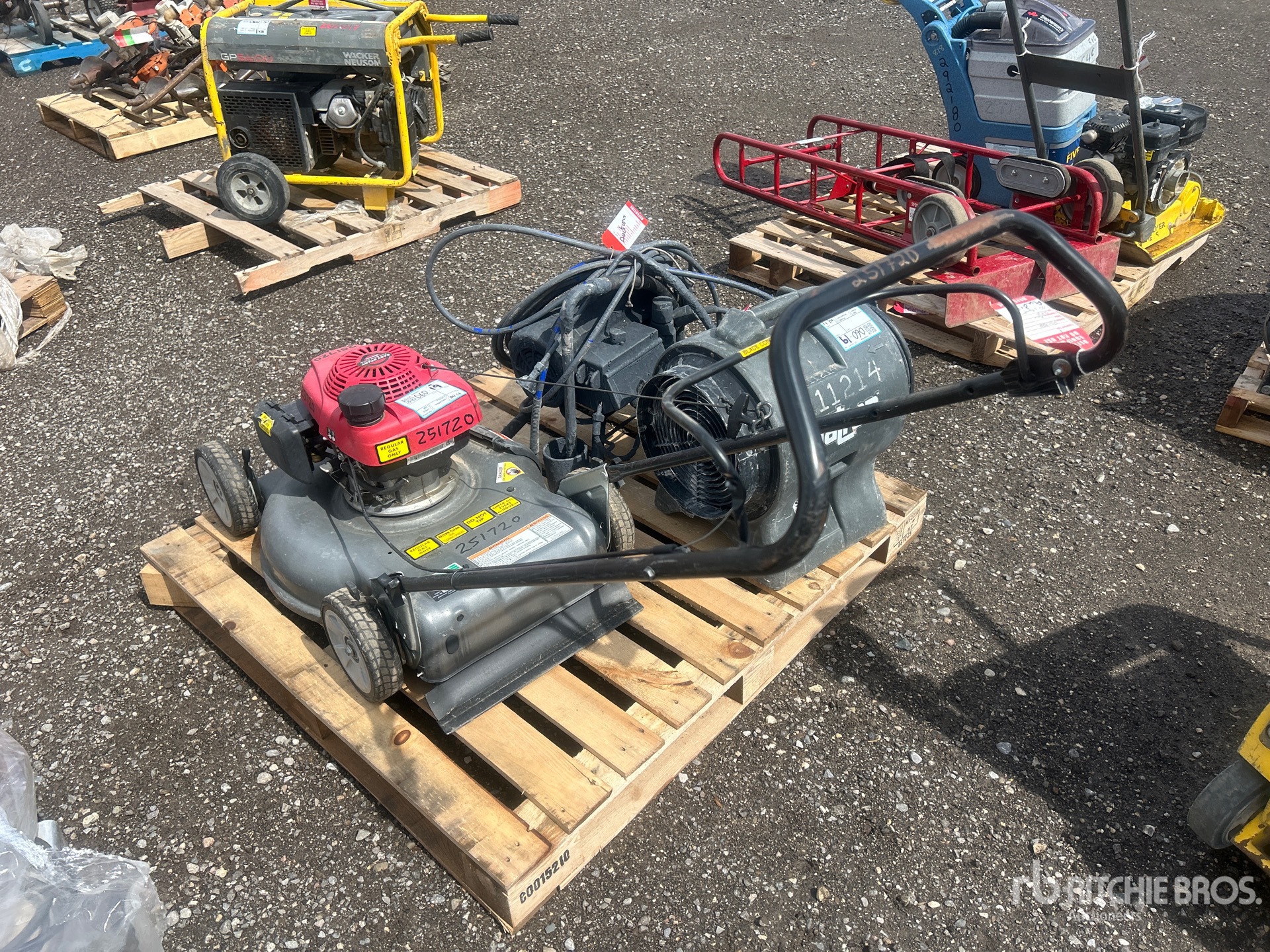 General Appearance with Imagen: esquina trasera izquierda