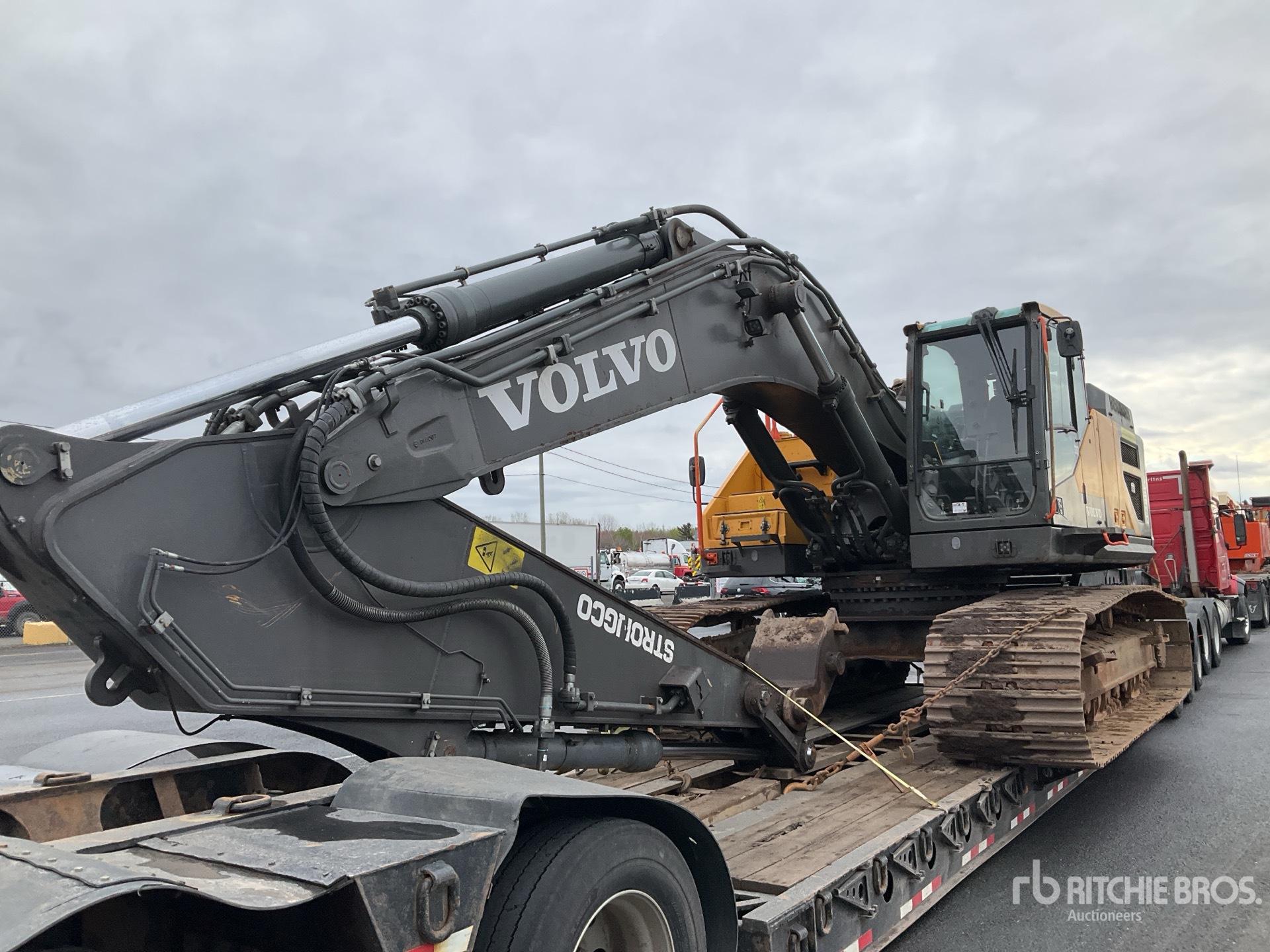 Photo of a 2018 Volvo EC380EL