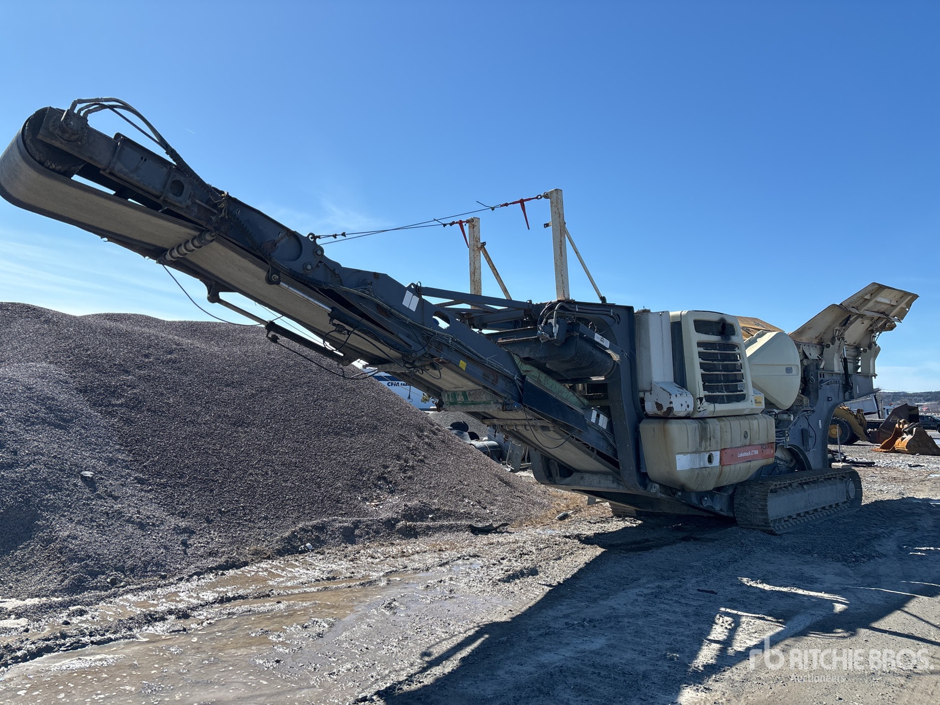 General Appearance with Featured Photo