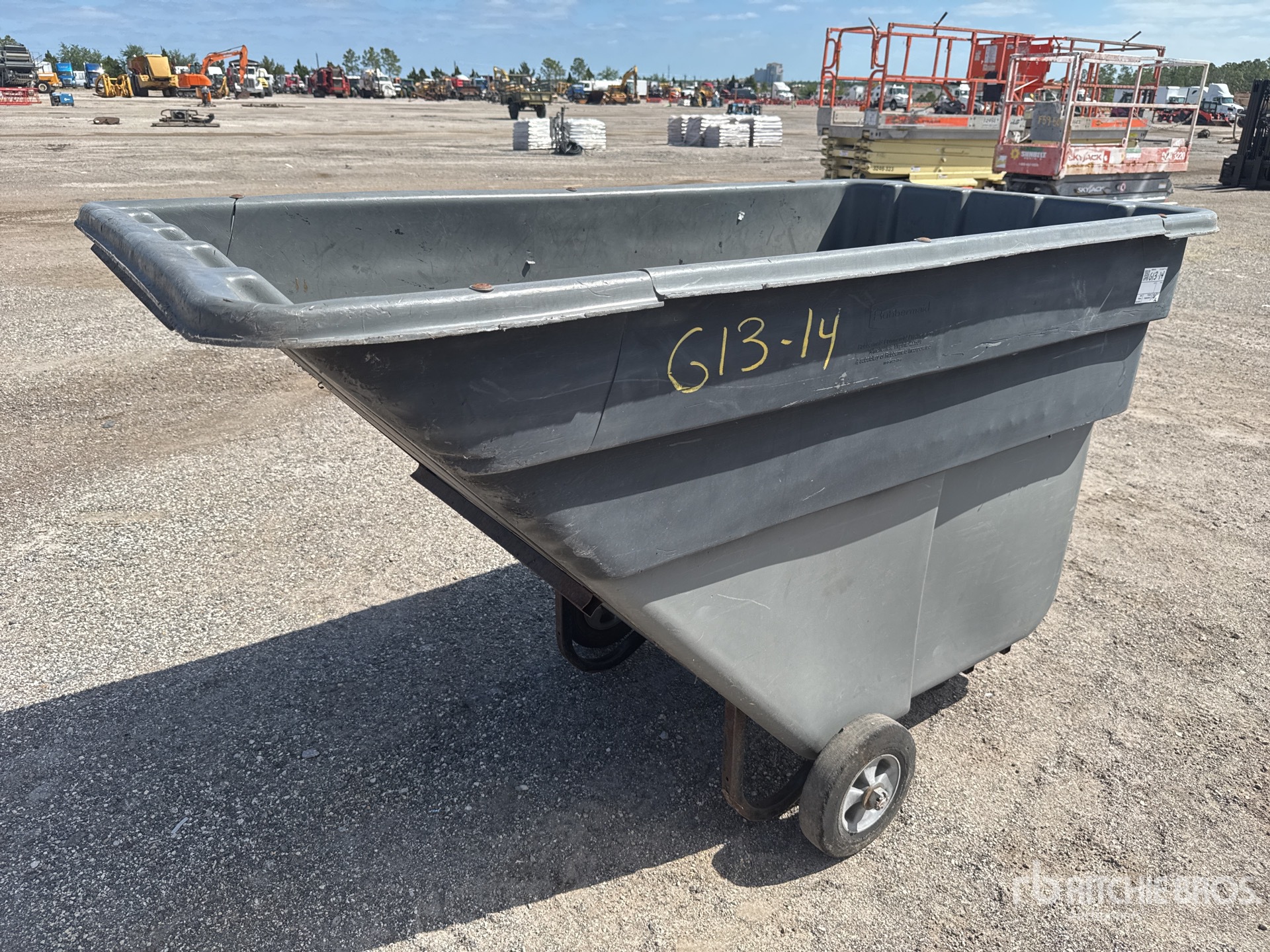 General Appearance with Image, coin avant gauche