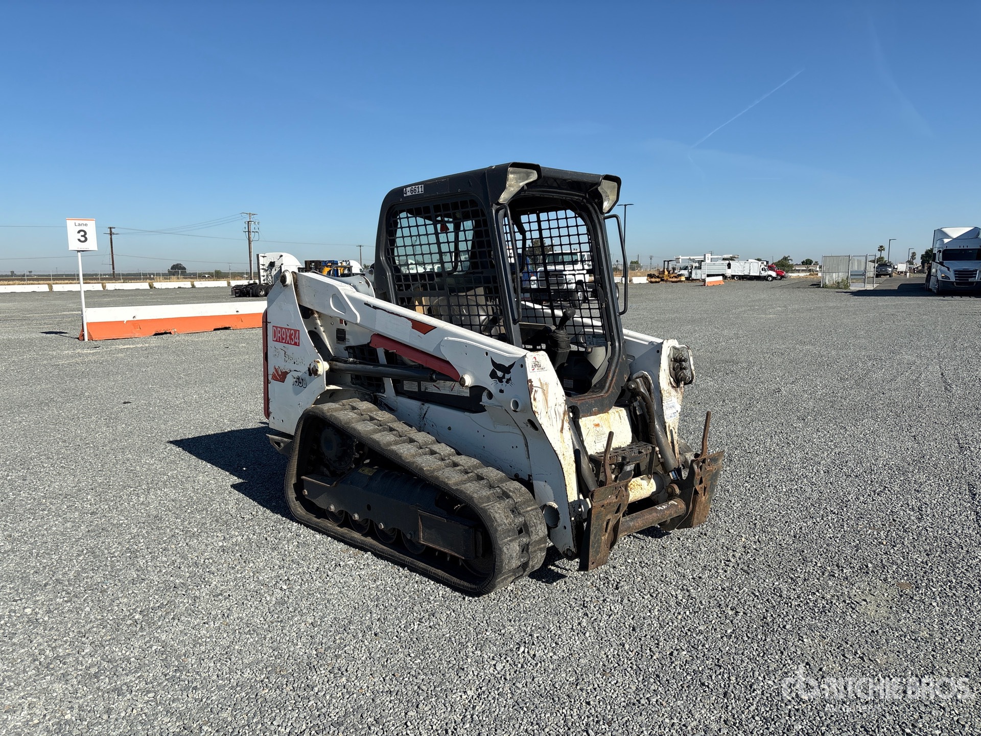 General Appearance with Imagen: esquina delantera derecha