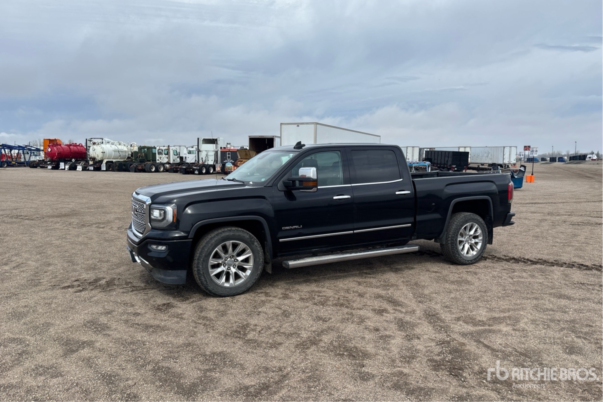 General Appearance with Picture, Left Front Corner