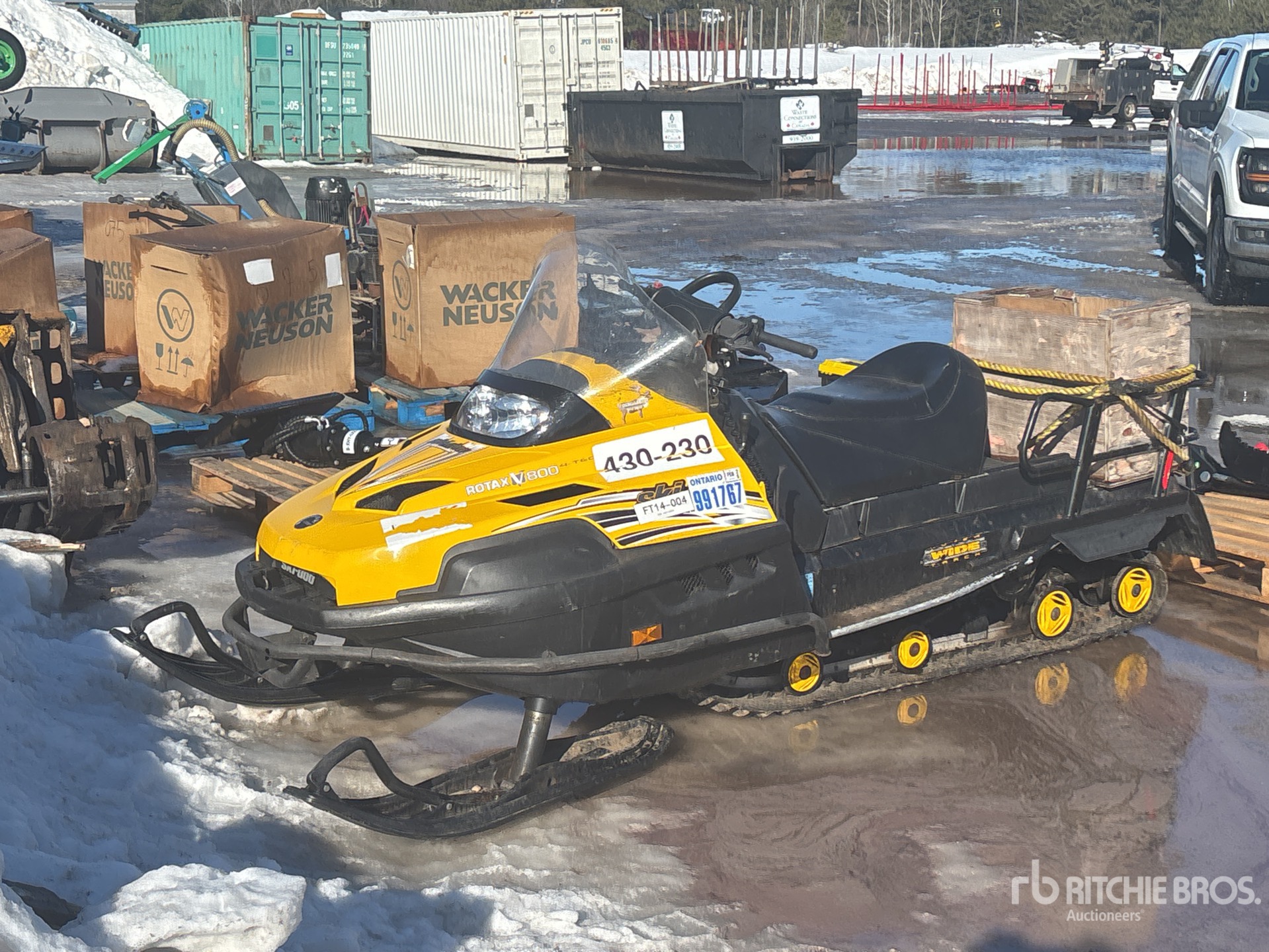 General Appearance with Picture, Left Front Corner