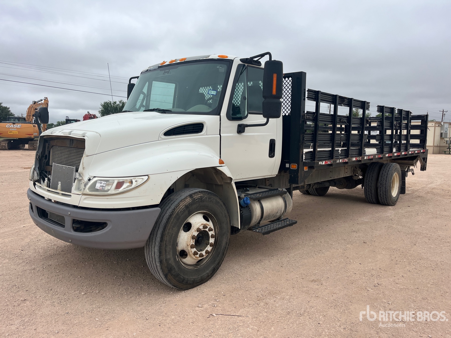 Photo of a 2016 International 4300