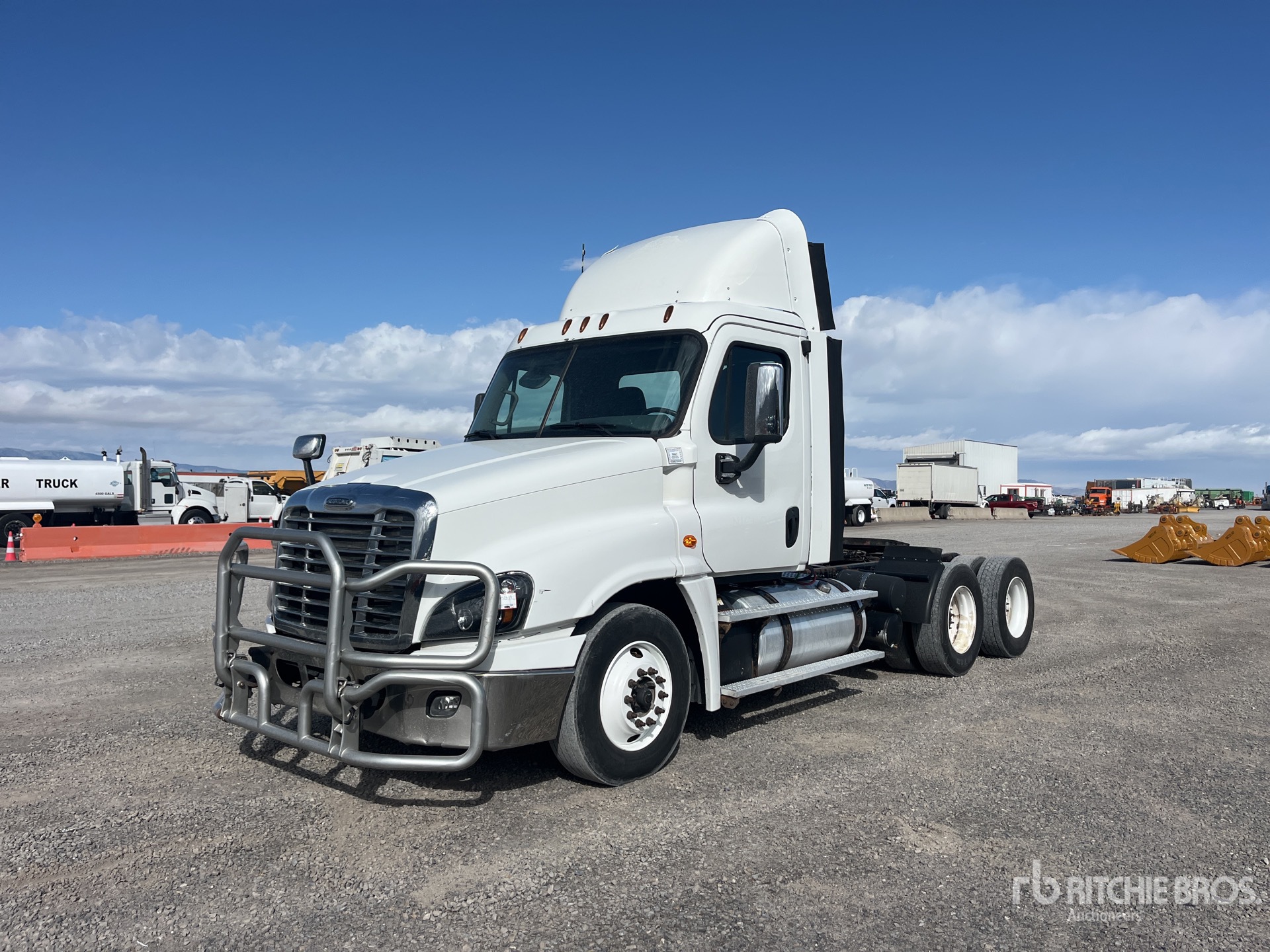 General Appearance with Featured Photo