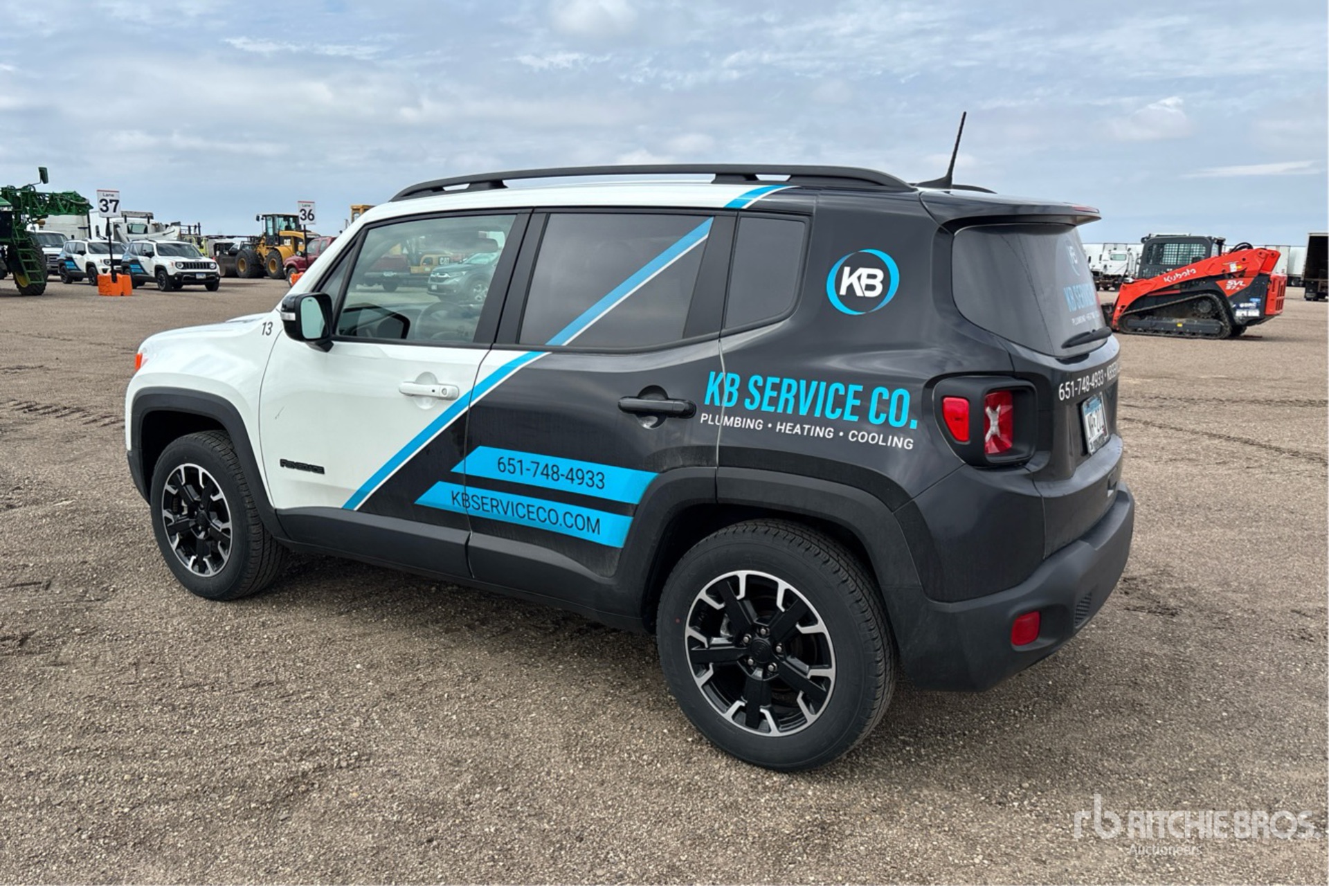 General Appearance with Picture, Left Rear Corner