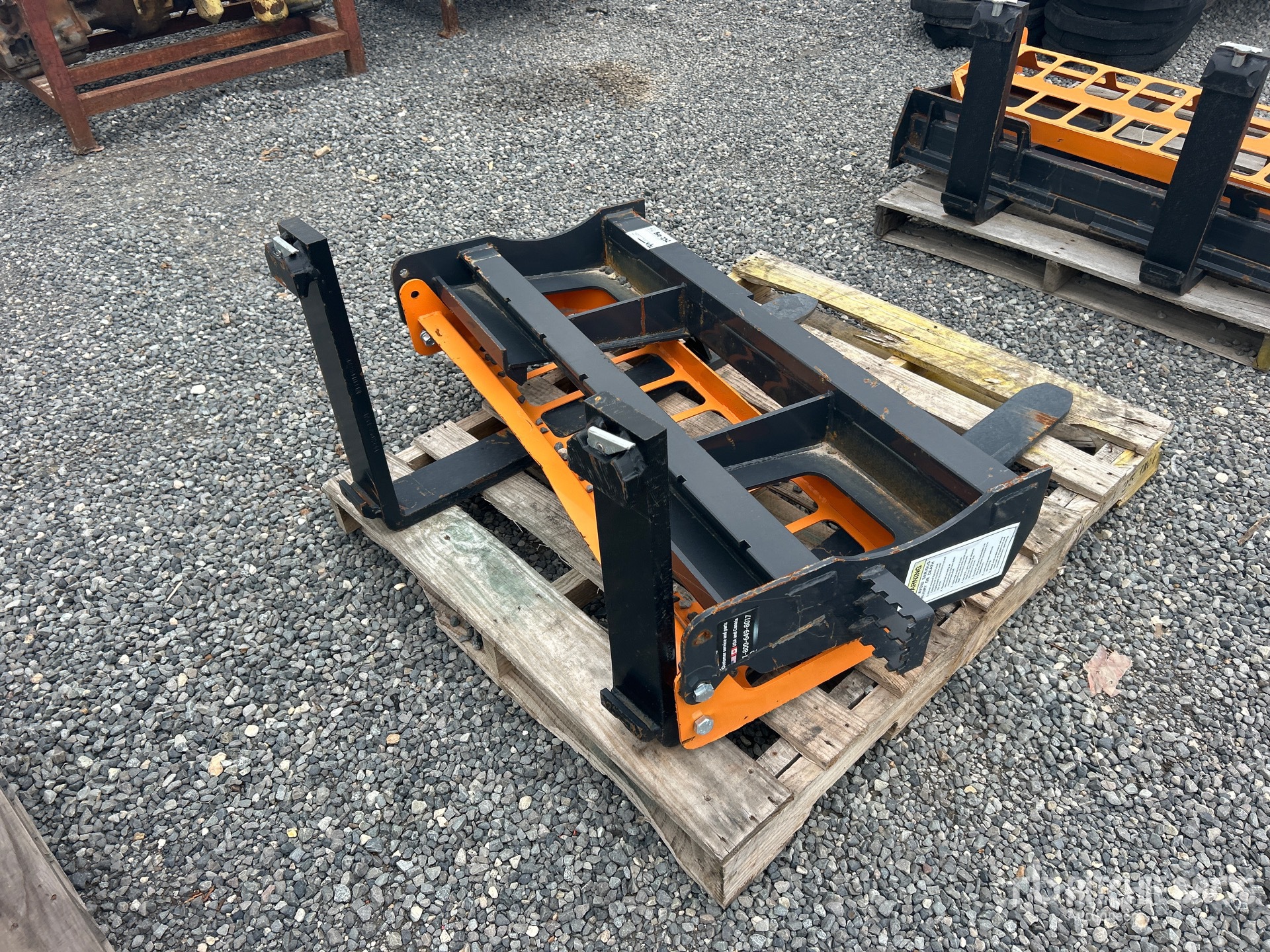 General Appearance with Foto, angolo anteriore sinistro