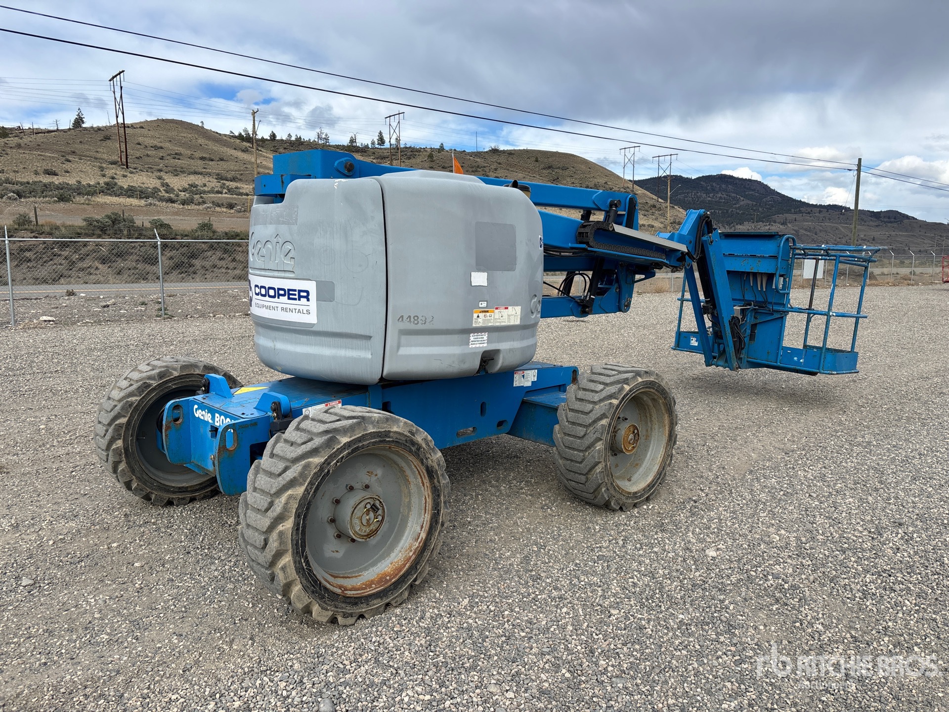 General Appearance with Bild, Ecke hinten rechts