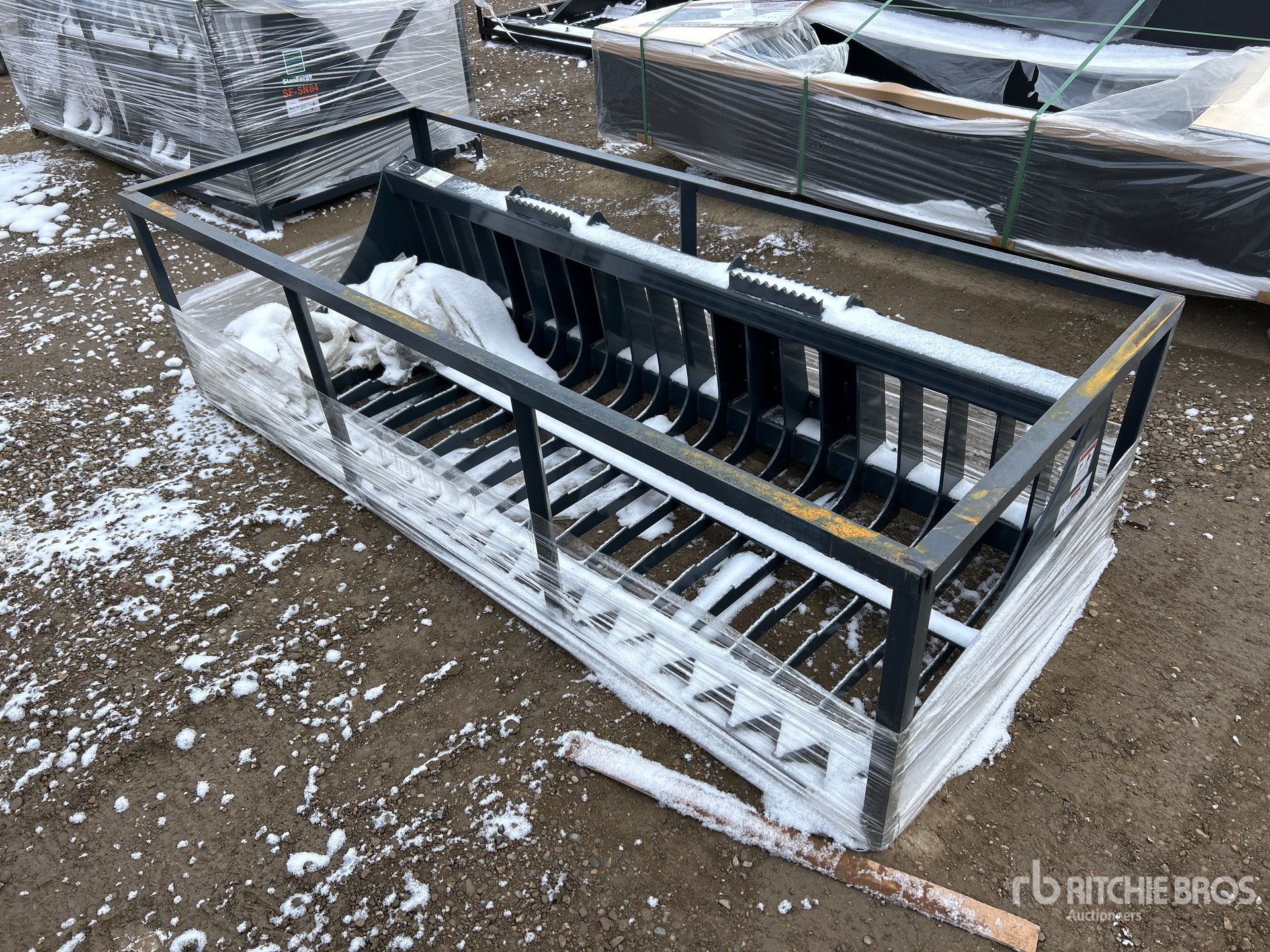 General Appearance with Foto, angolo anteriore sinistro