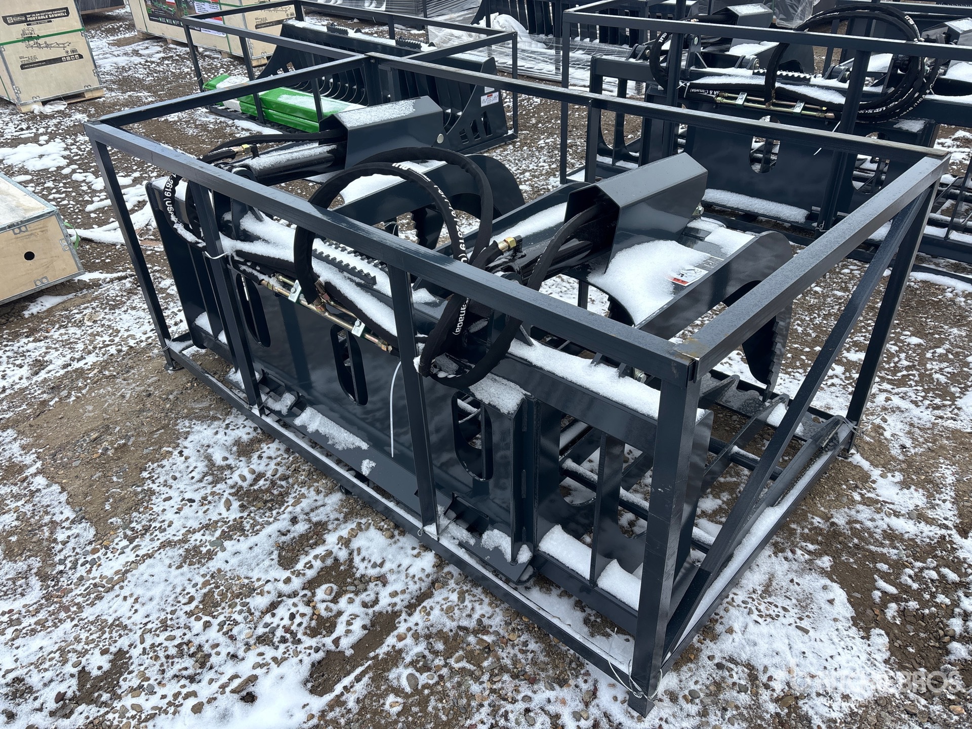 General Appearance with Foto, angolo anteriore sinistro