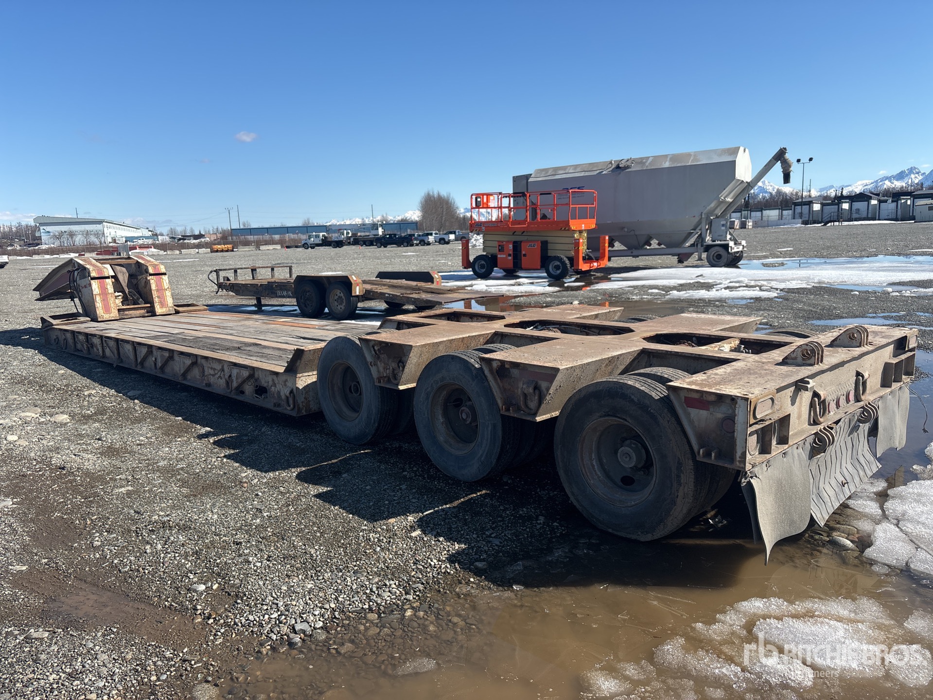 General Appearance with Imagen: esquina trasera izquierda