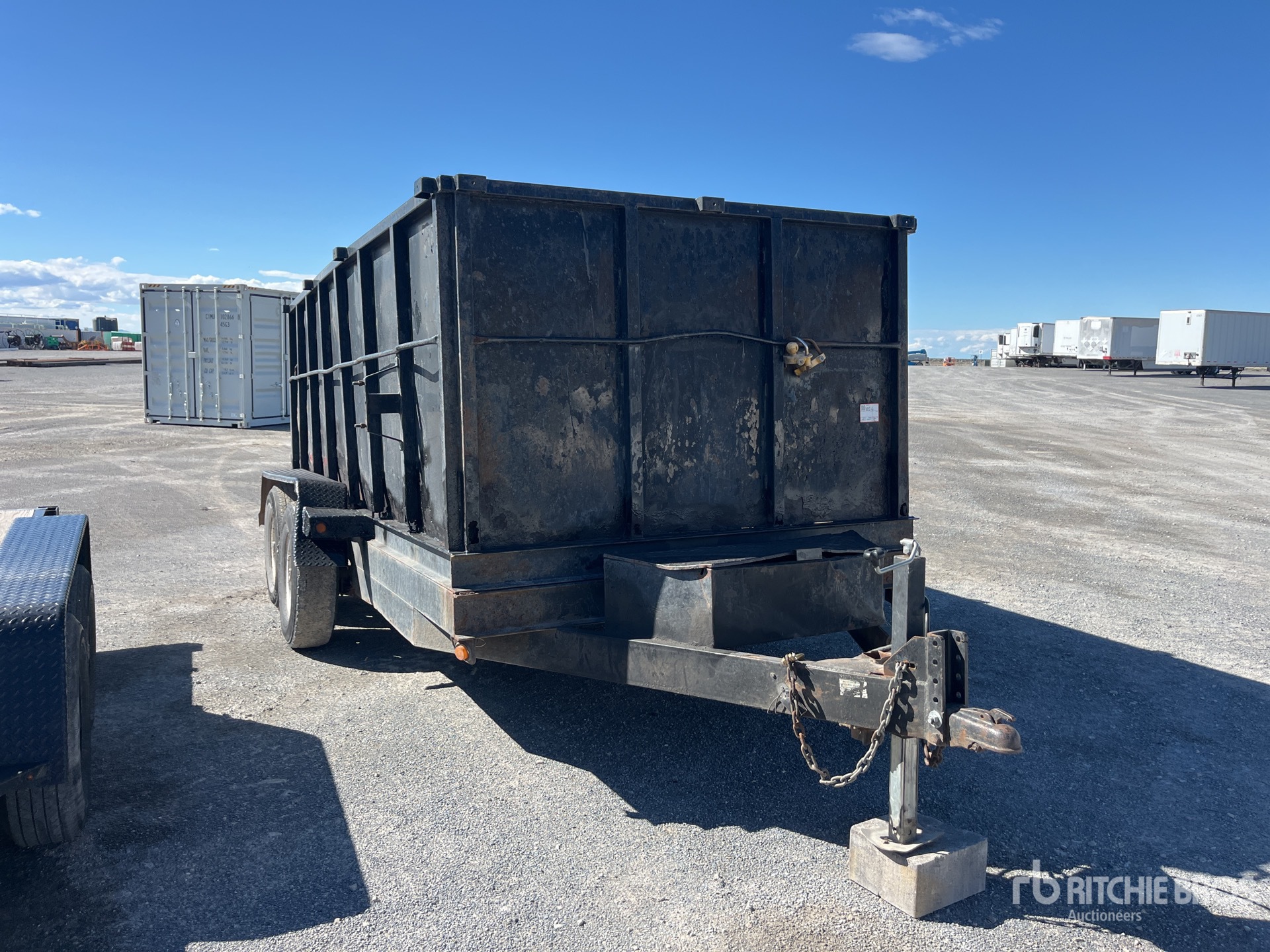 General Appearance with Bild, Ecke vorne rechts