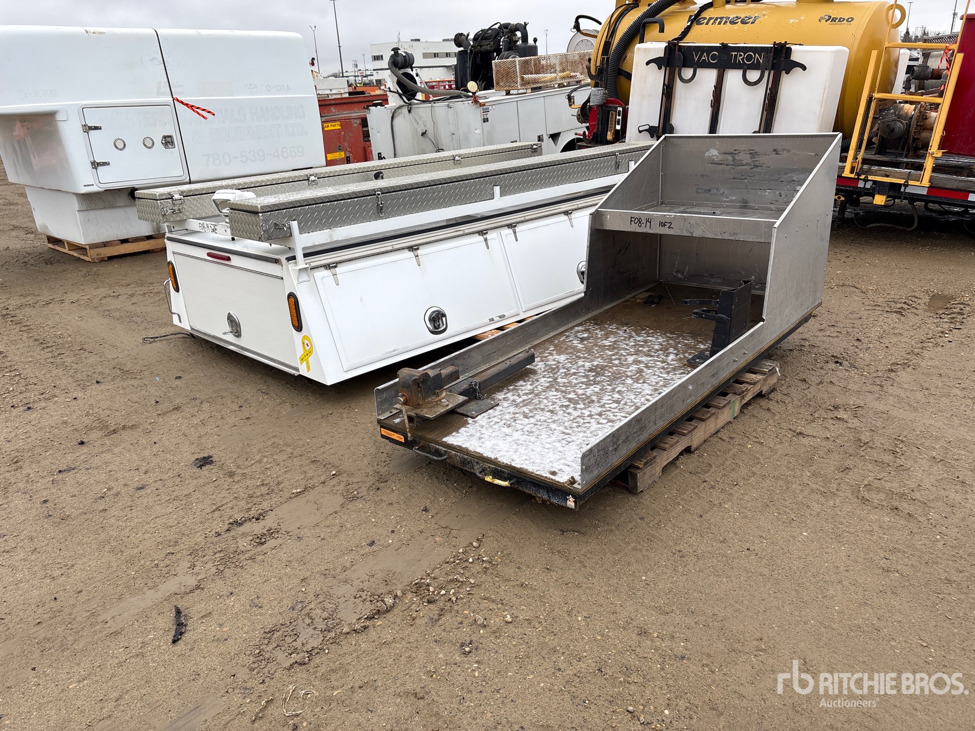 General Appearance with Image, coin arrière droit