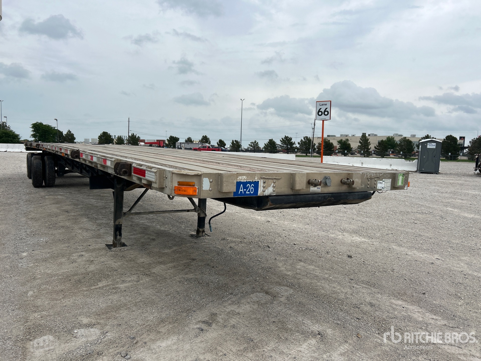 General Appearance with Imagen: esquina delantera derecha