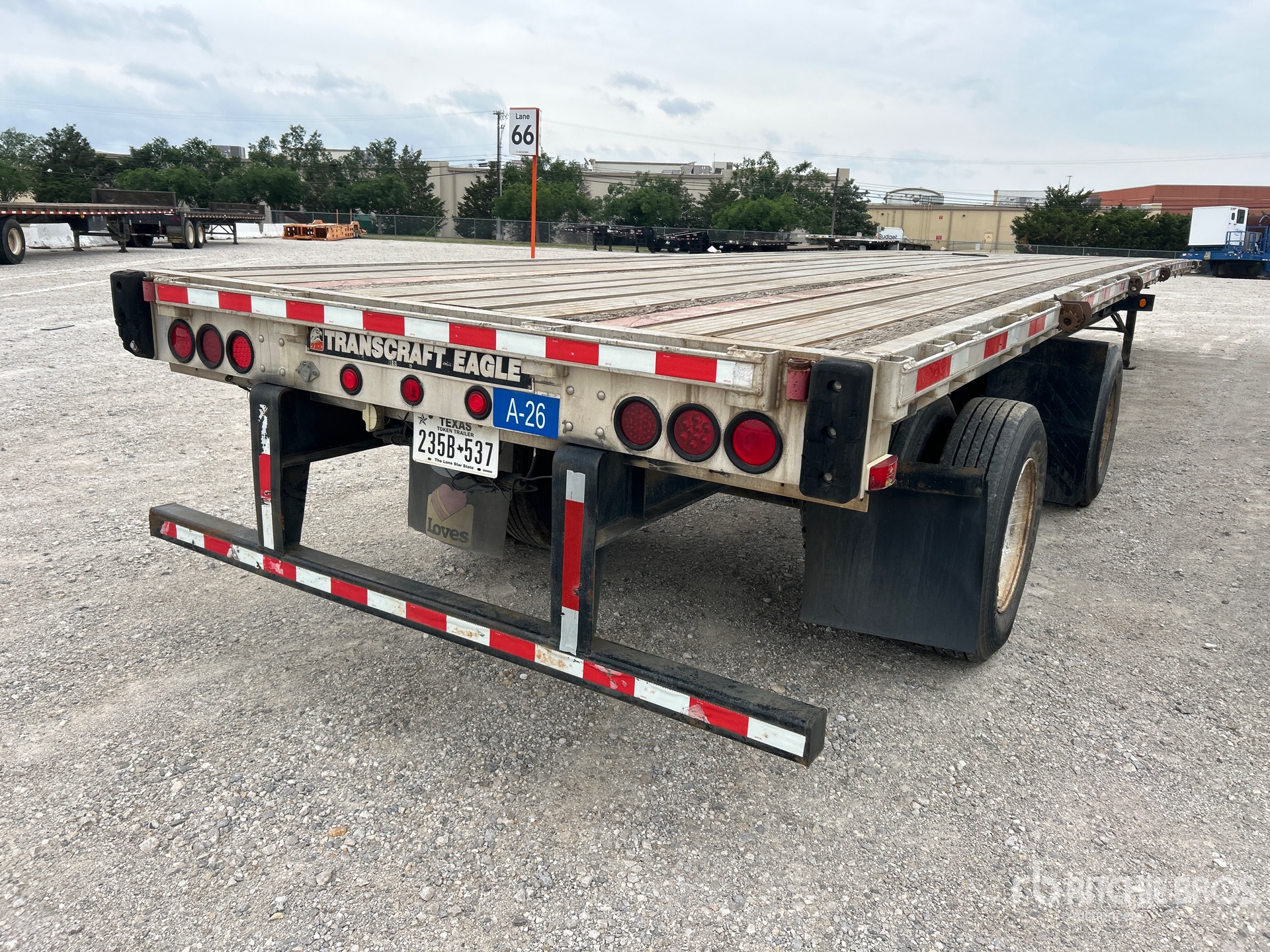 General Appearance with Imagen: esquina trasera derecha