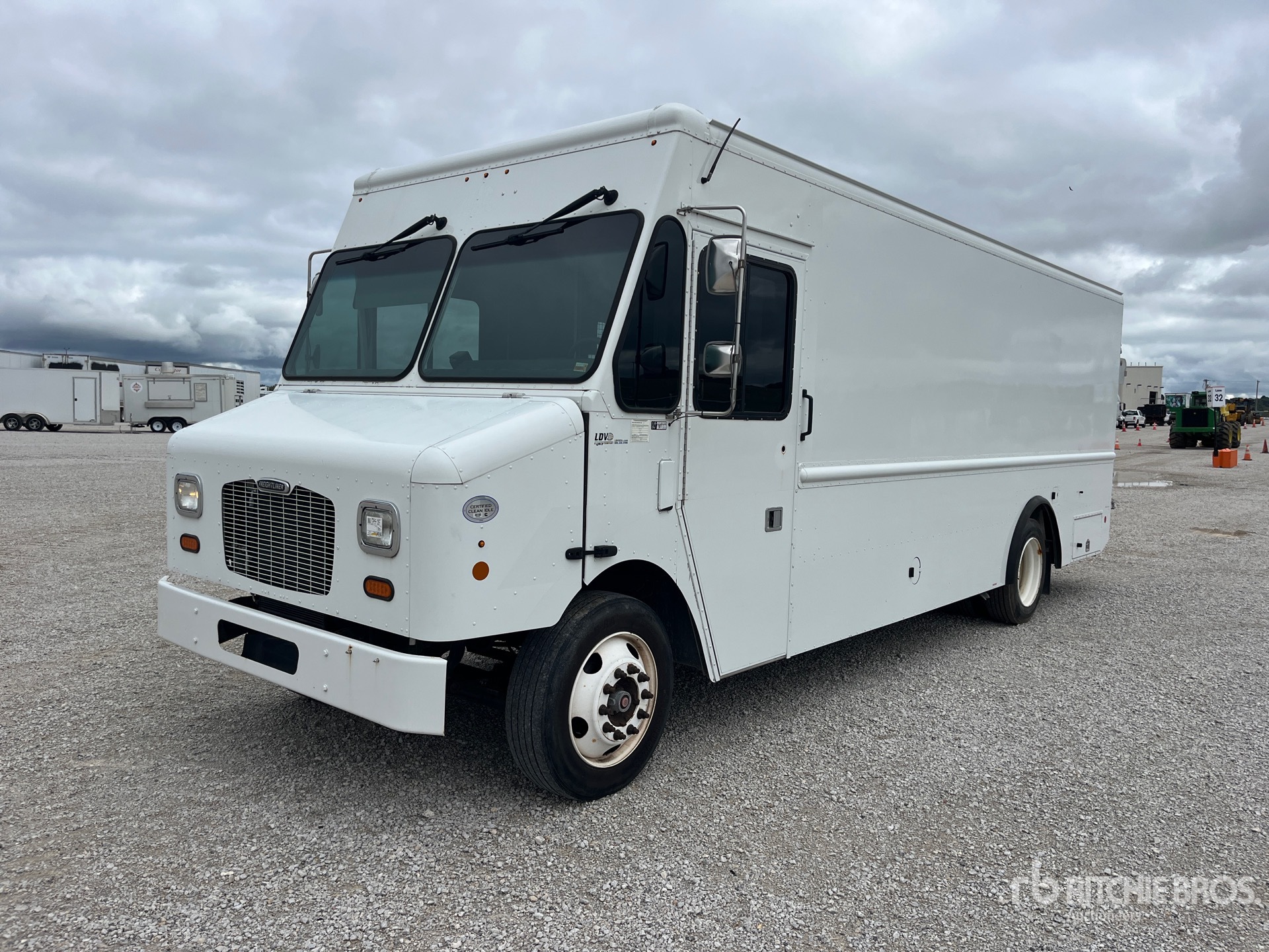 2018 Freightliner MT55