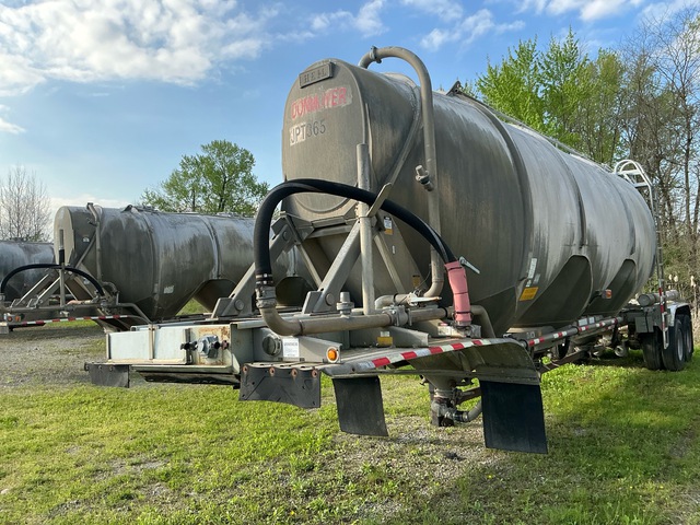 1996 Heil 1350 cft T/A Tanker Trailer