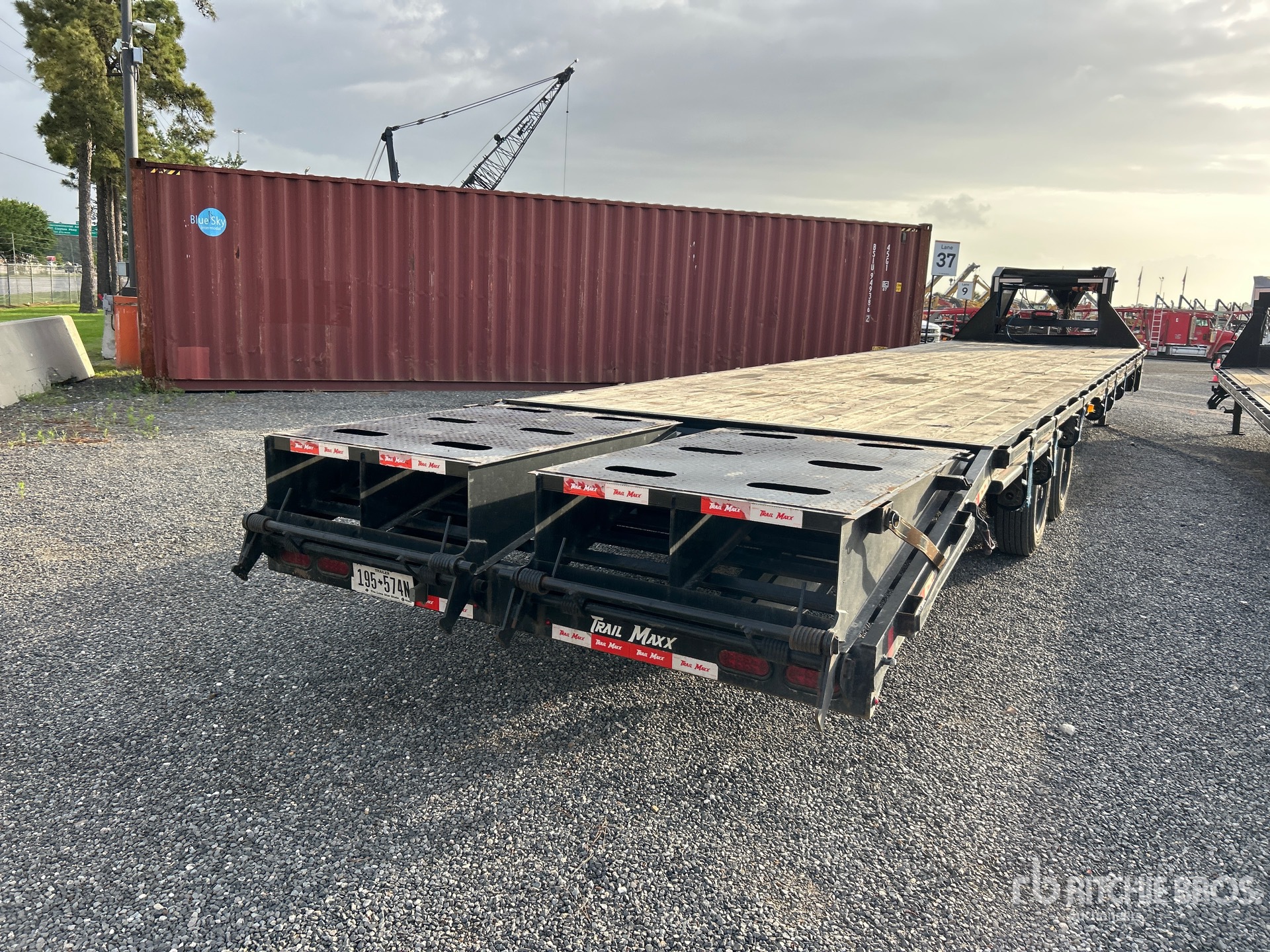 General Appearance with Zdjęcie, prawy dolny róg