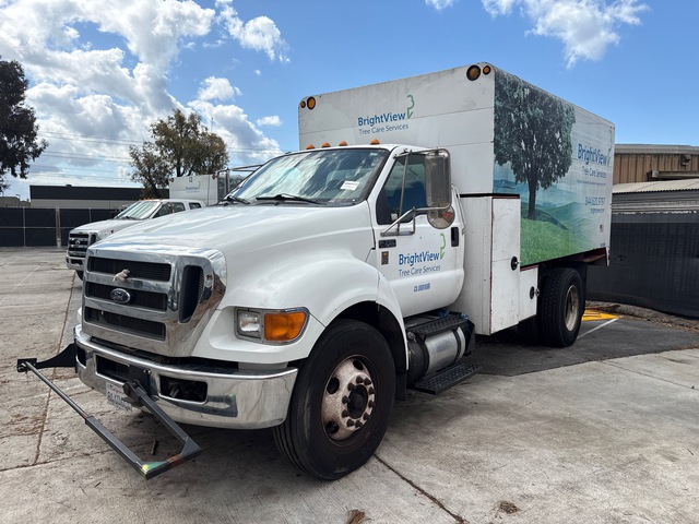 2011 Ford F-750 4x2 Chipper Truck 2011 Ford F-750 4x2 Chipper Truck