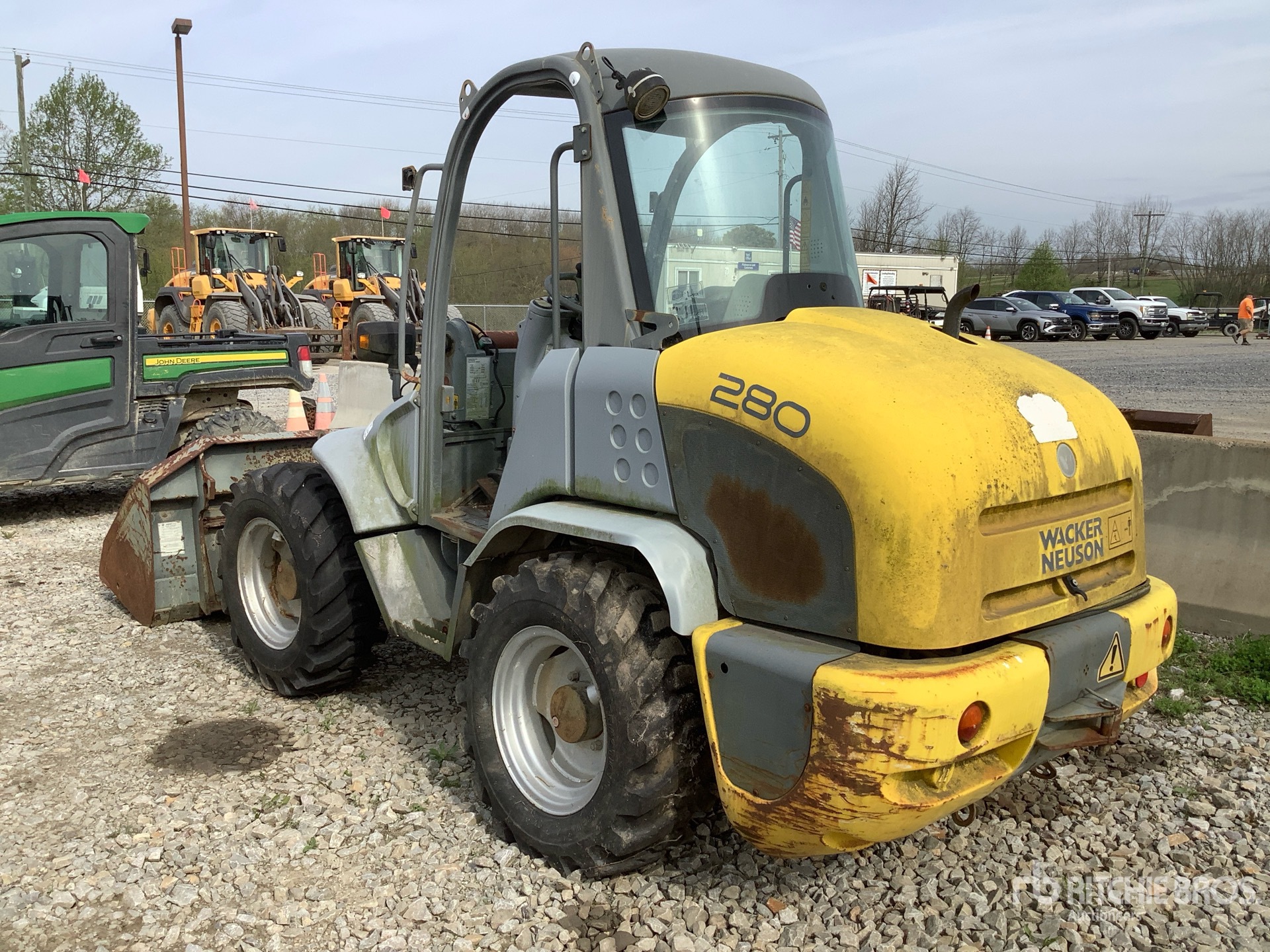 General Appearance with Picture, Left Rear Corner