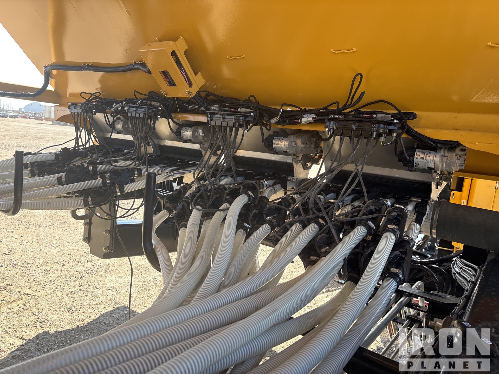 2023 Seedmaster ULTRA SR