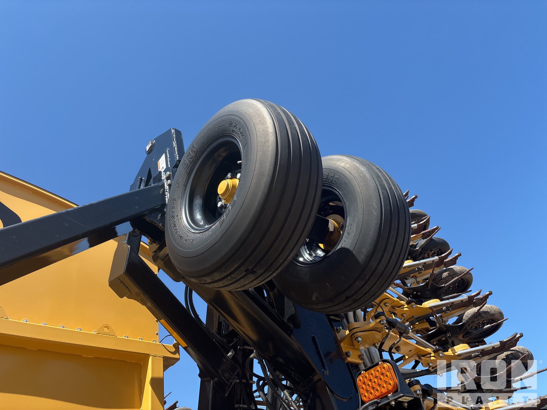 2023 Seedmaster ULTRA SR