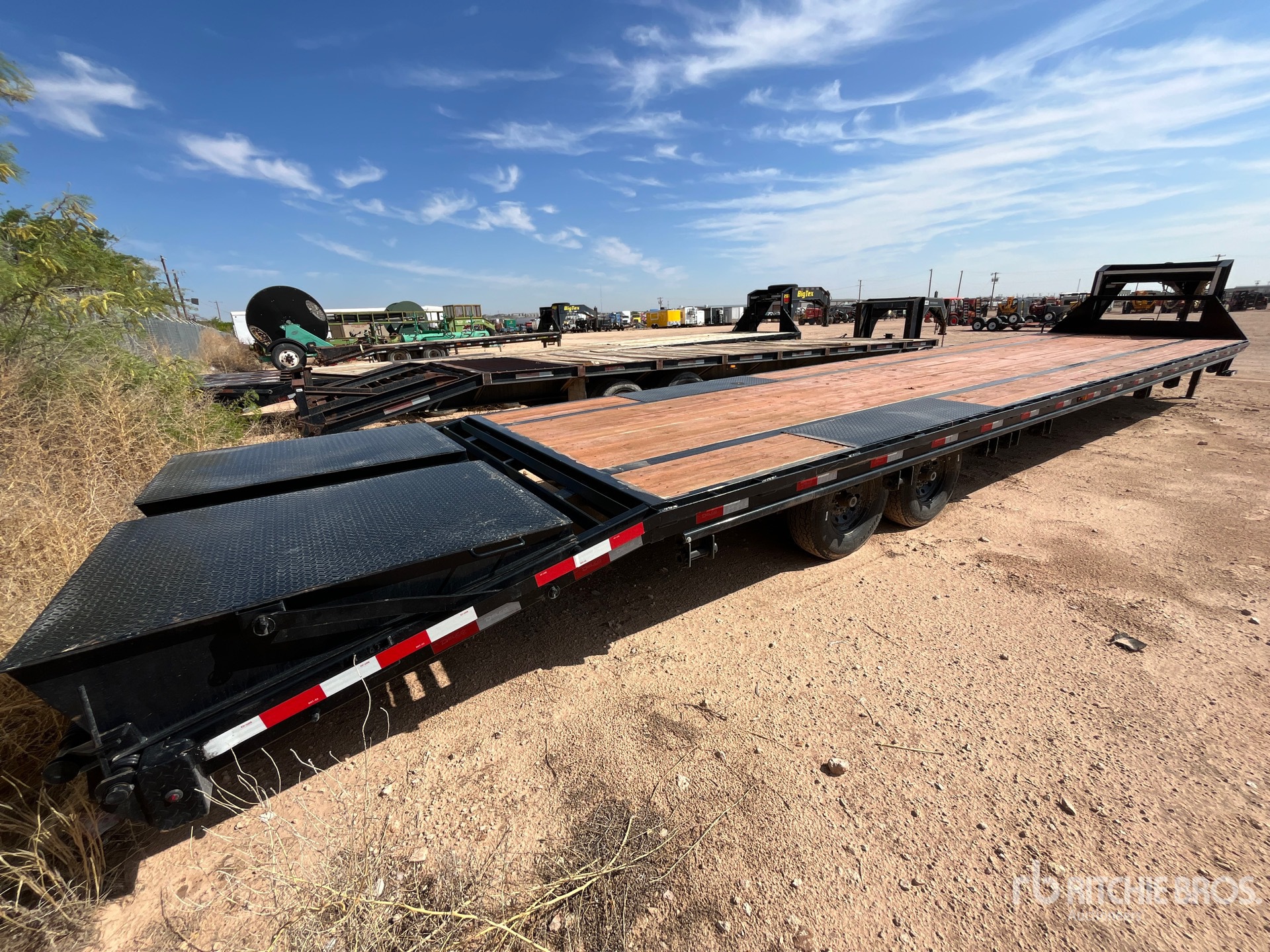 General Appearance with Zdjęcie, prawy dolny róg